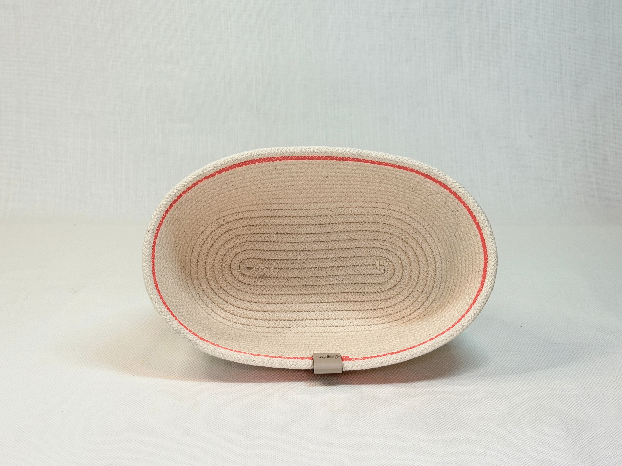Oval bowl L431.png