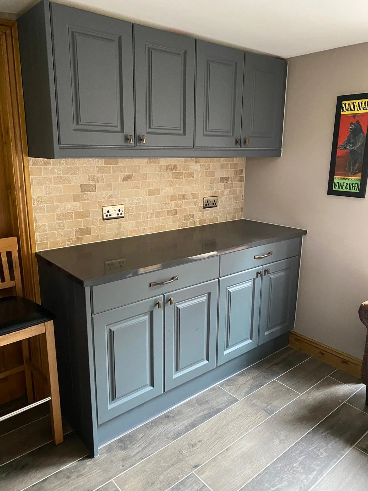 blue black kitchen1.JPG