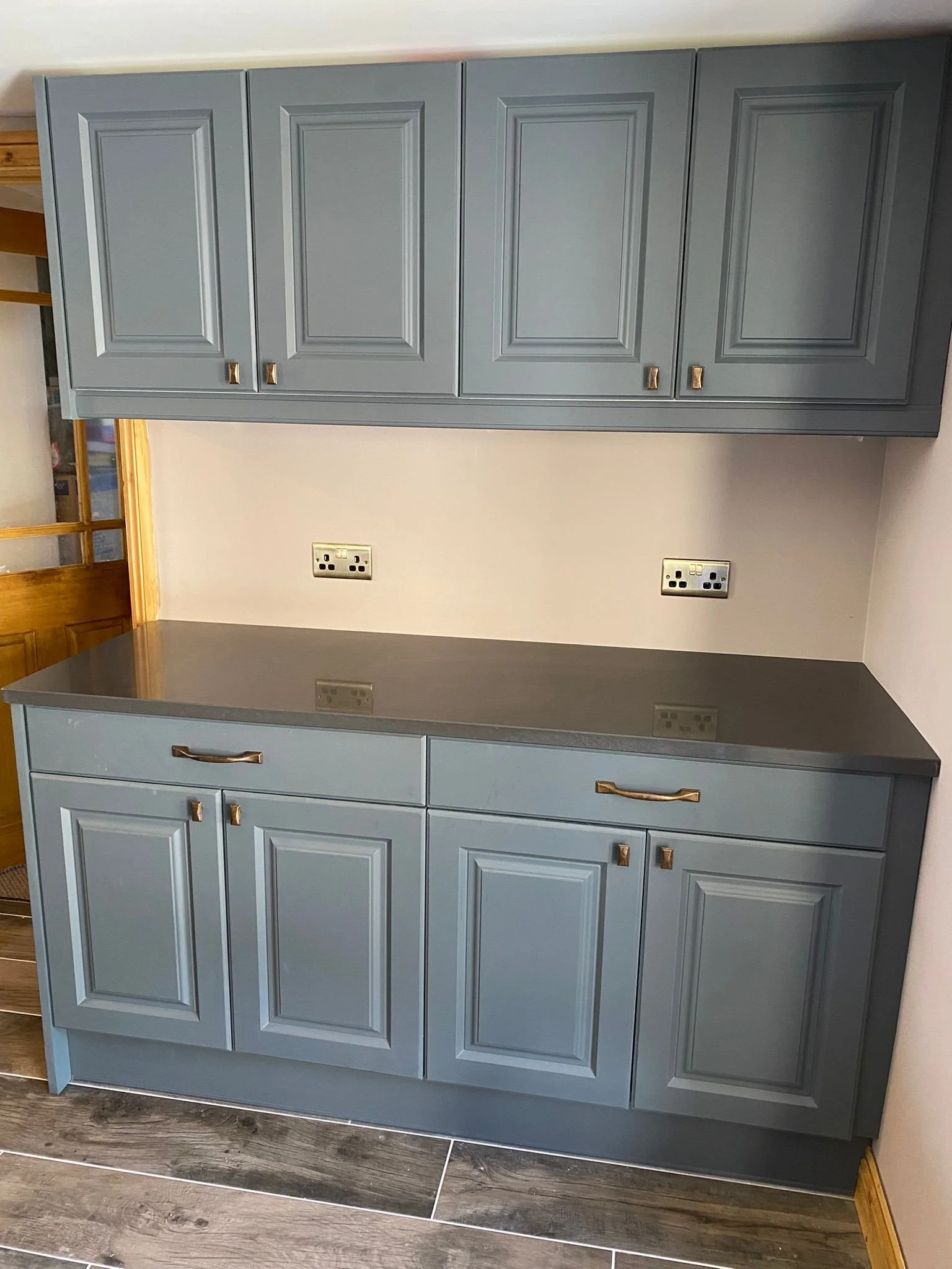 blue black kitchen 7.JPG
