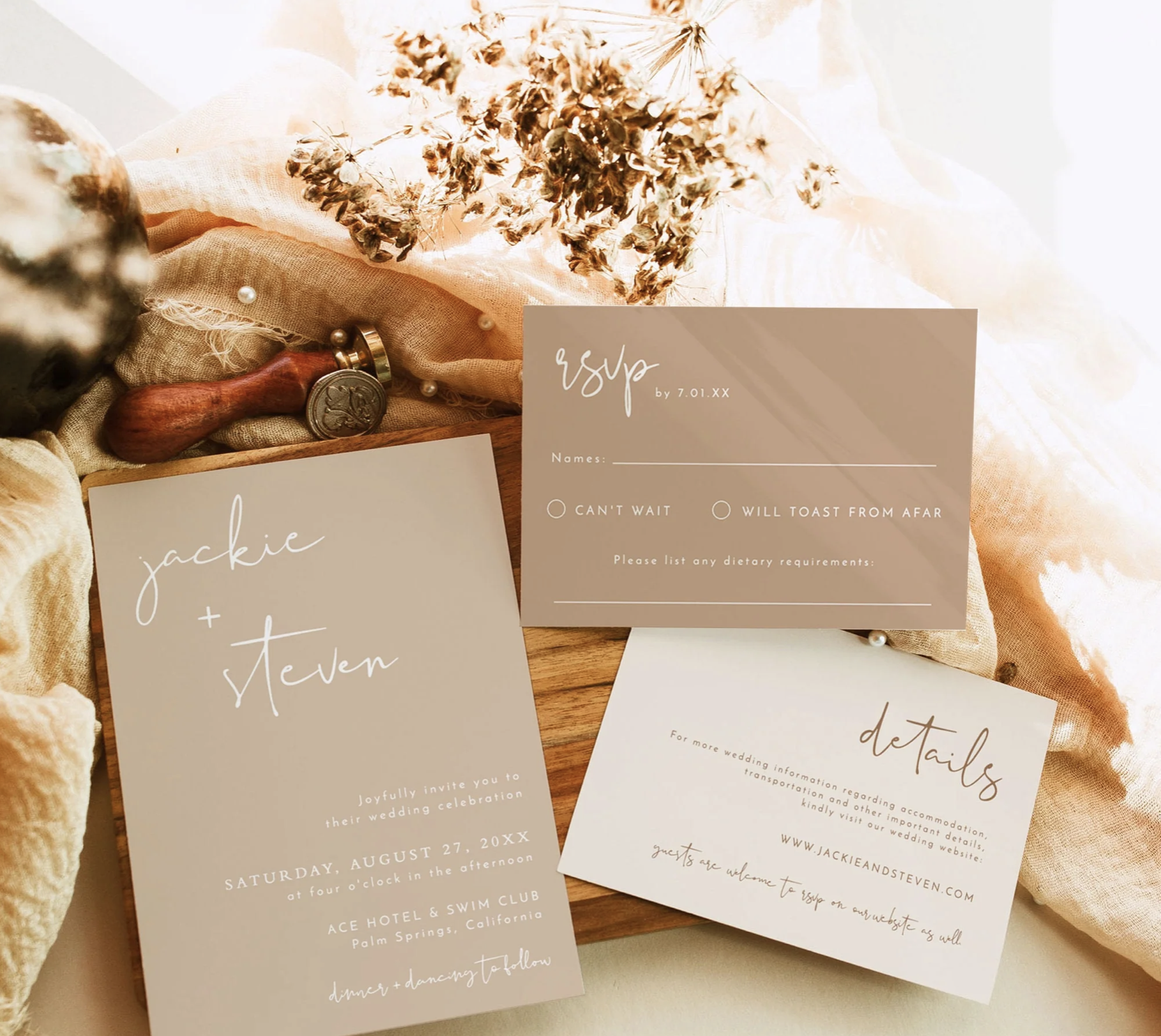 The 2025–2026 Invitation Trend Forecast: What’s In, What’s Out