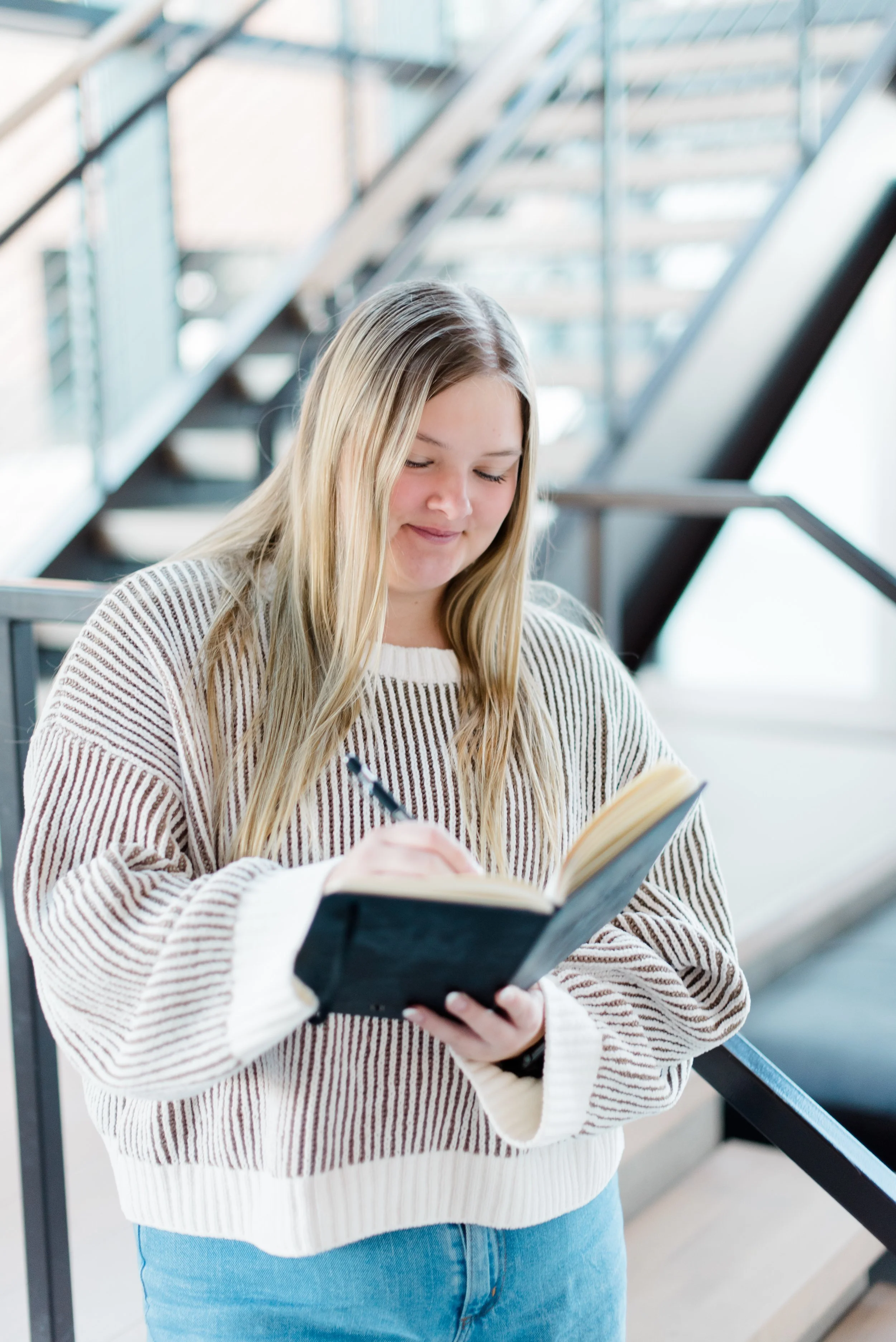 TSH- Ellie and Avery-2.jpg