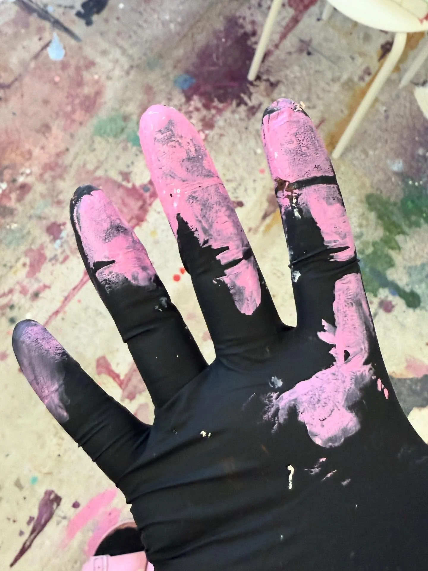 Signs of a great studio day ✨

Also, growing my collection of large (and expensive) brushes is giving me so much more freedom to keep painting without having to stop, wash, dry. And I&rsquo;ve started wearing gloves when I paint because getting this 