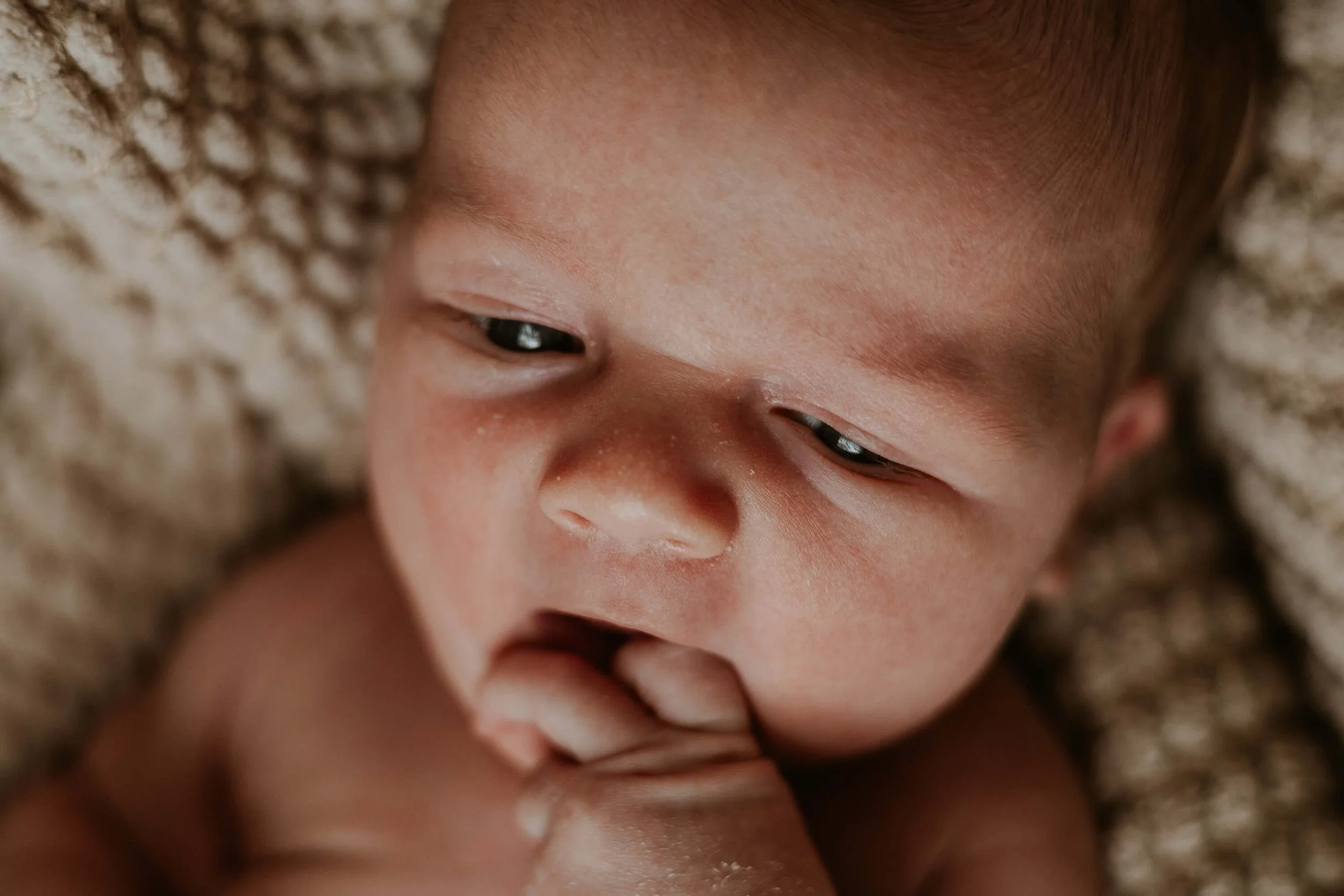 Newborn-Lifestyle-Session-Heyworth-IL-Liz-Walsh-Photography.jpg
