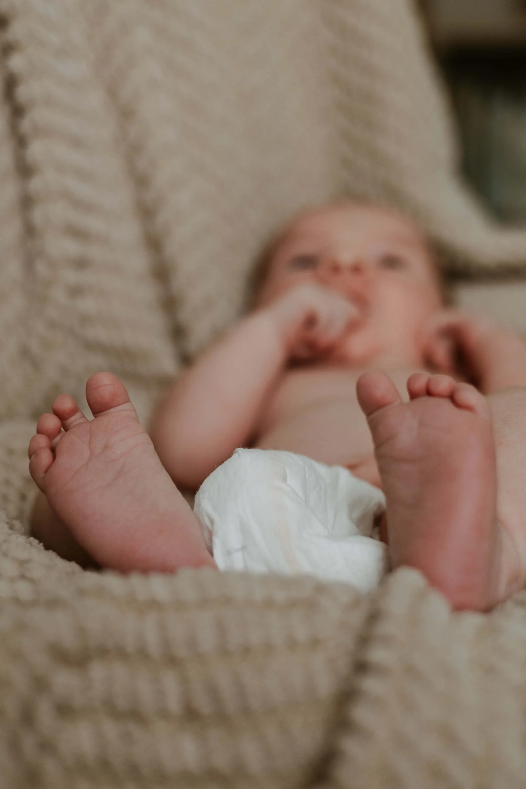 Danvers-IL-Lifestyle-Newborn-Session-Liz-Walsh-Photography.jpg