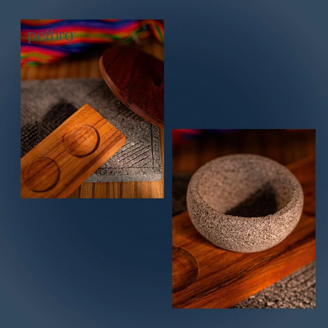 Piedra y madera trabajadas a detalle.
Calidad que se nota, estilo que se disfruta.

#lozadepiedra #pethra #pethramx
#piedradecantera #piedravolcanica #recinto #recintovolcanico #molcajetes
📸 Foto: @FORO2.8