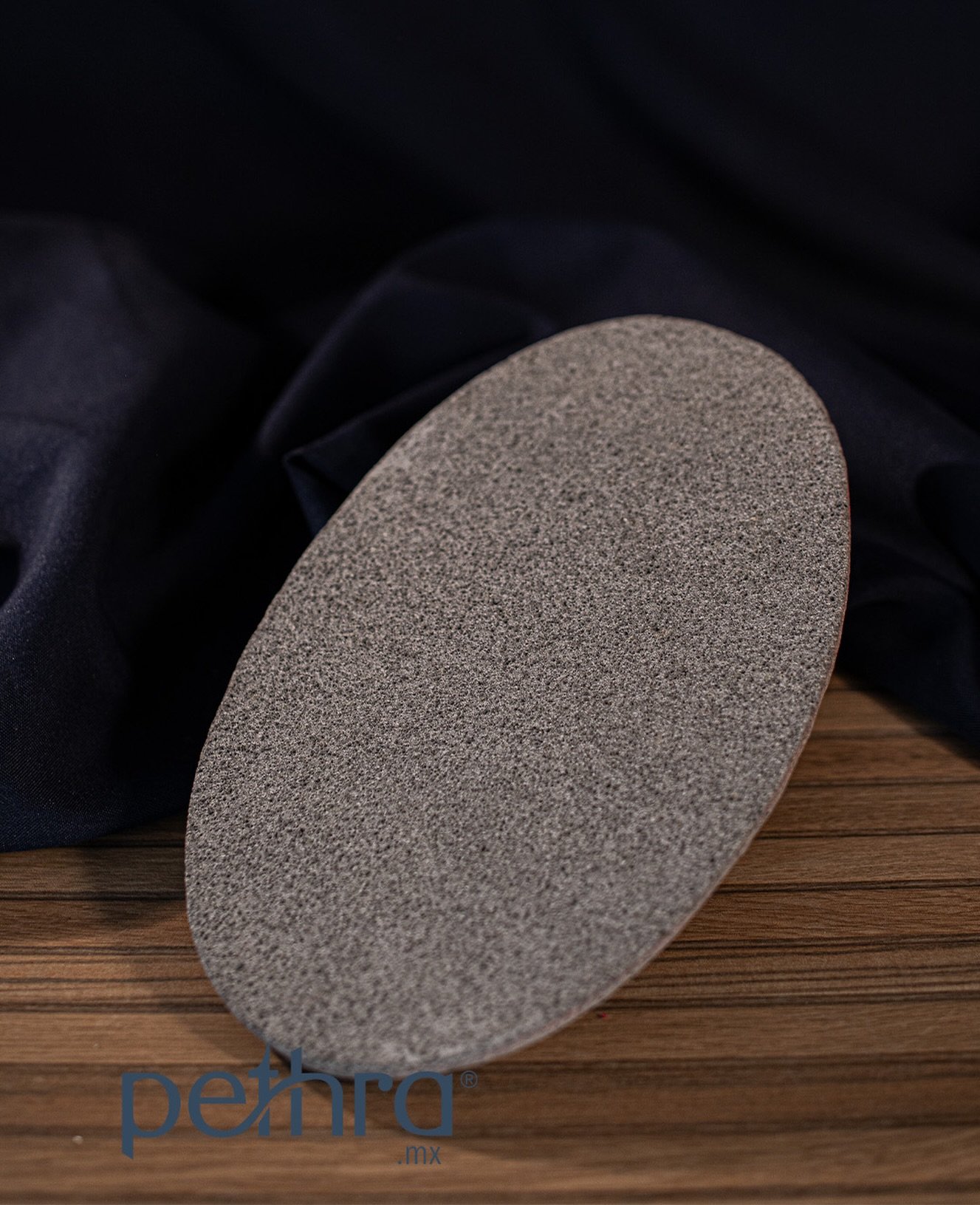 Estamos enamorados de cada producto que realizamos.
#LozaDePiedra #Pethra #PethraMX
#PiedraDeCantera #PiedraVolc&aacute;nica