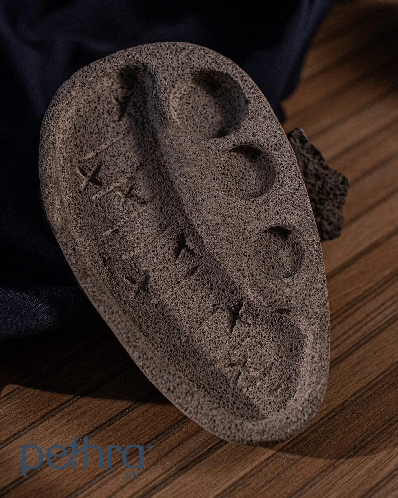 El complemento perfecto para tu cocina o restaurant est&aacute; aqu&iacute; 👀

#LozaDePiedra #Pethra #PethraMX
#PiedraDeCantera #PiedraVolc&aacute;nica