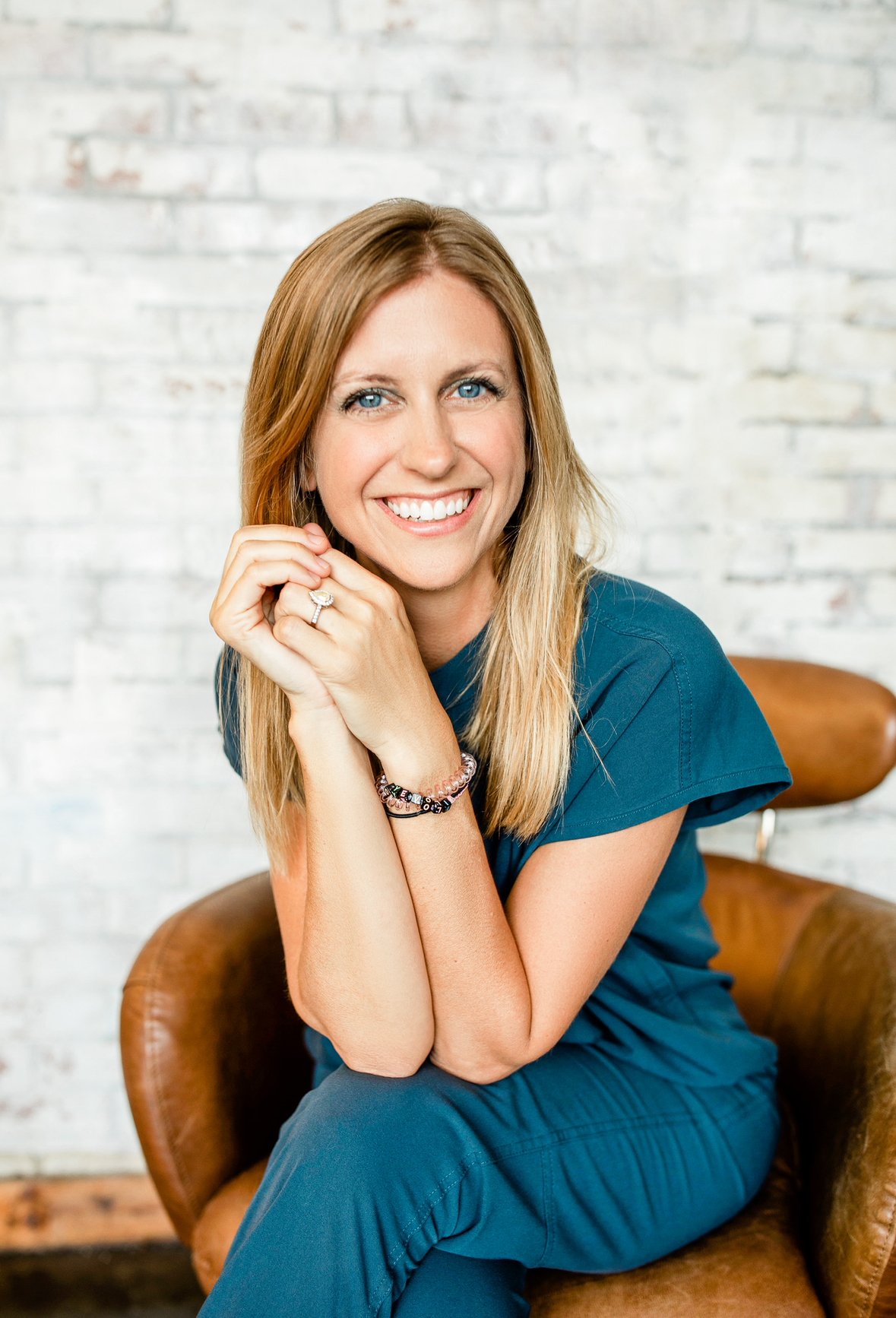 Kellye Skaer | Milk&Mom