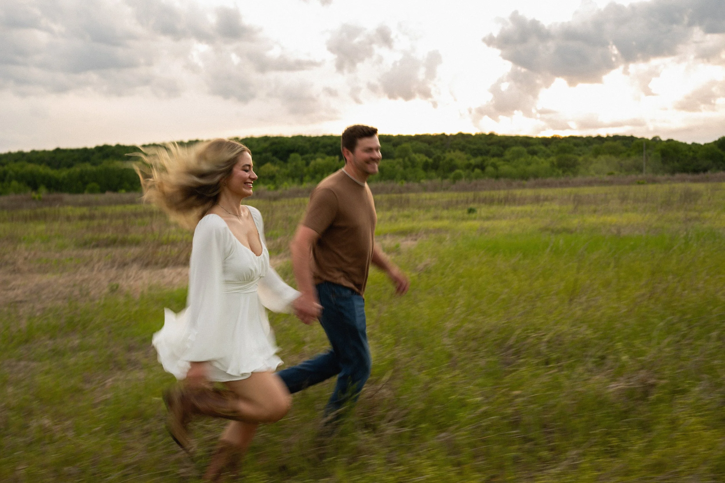 Summer country engagement photos 