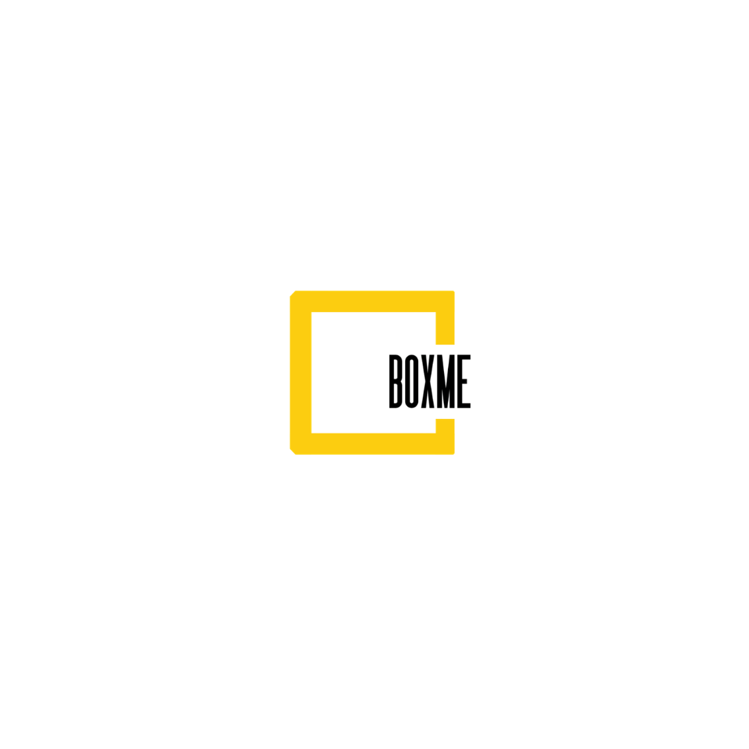 Logotipo de uma estrutura de caixa com a palavra 'caixa' escrita dentro dela em branco, destacada por uma moldura amarela, contra um fundo preto.