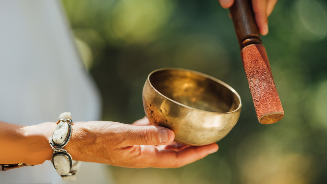 Medicine-Free Pathways to Healing: Breathwork, Sound Therapy & Integration Coaching