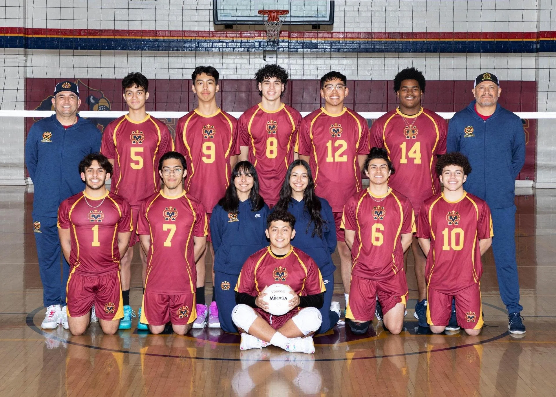 CSHMBOYSVOLLEYBALL-1.jpg