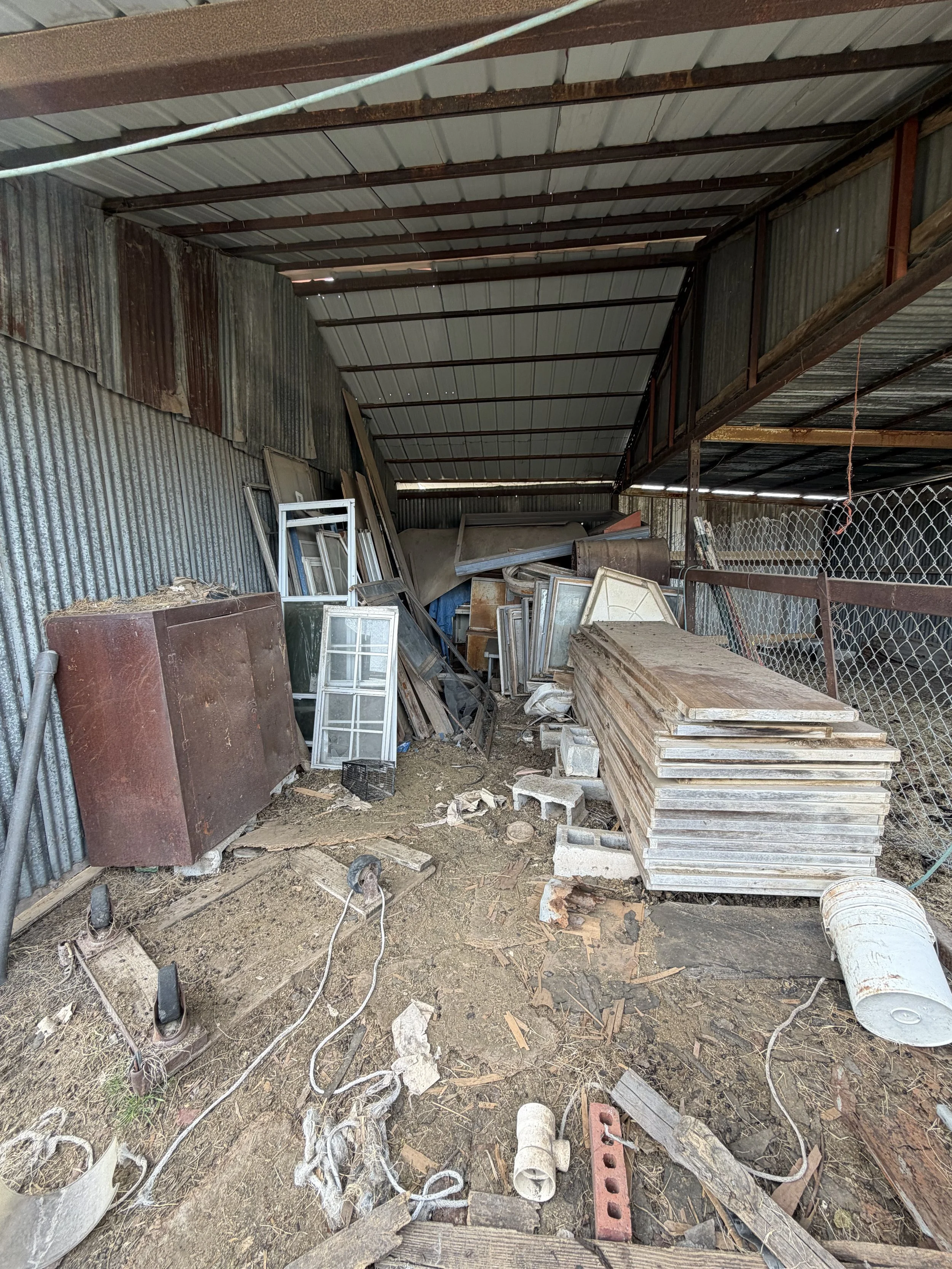 Shed Trash/Waste Clean Out
Sunnyvale, Texas