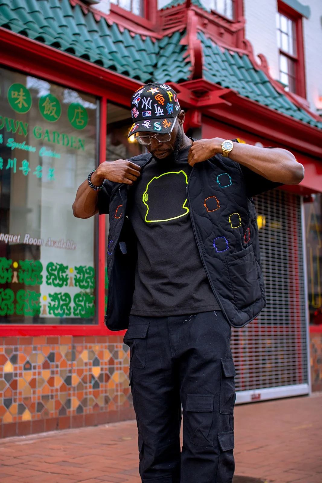 Photographed by Chris Pittman (@photozbychris.film)