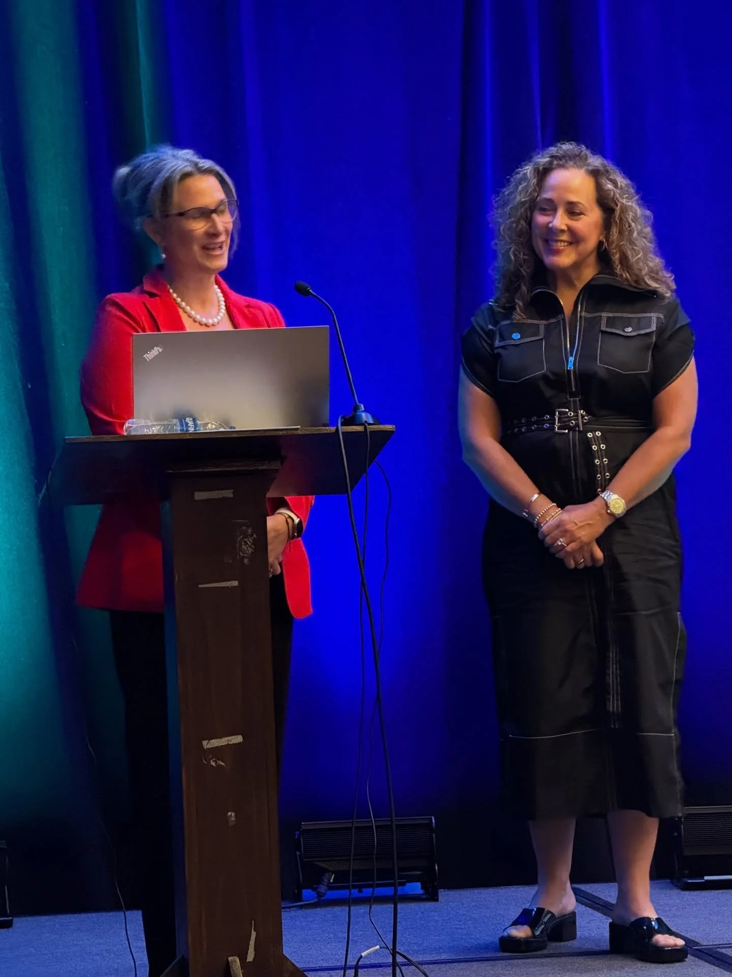 Last night, Gretchen von Seggern was awarded the 2024 Volunteer of the Year by EMDR HAP @emdrhap 

This weekend was the 30th anniversary of Trauma Recovery Hap (Humanitarian Assistance Program) and began with a small group of EMDR therapists that arr