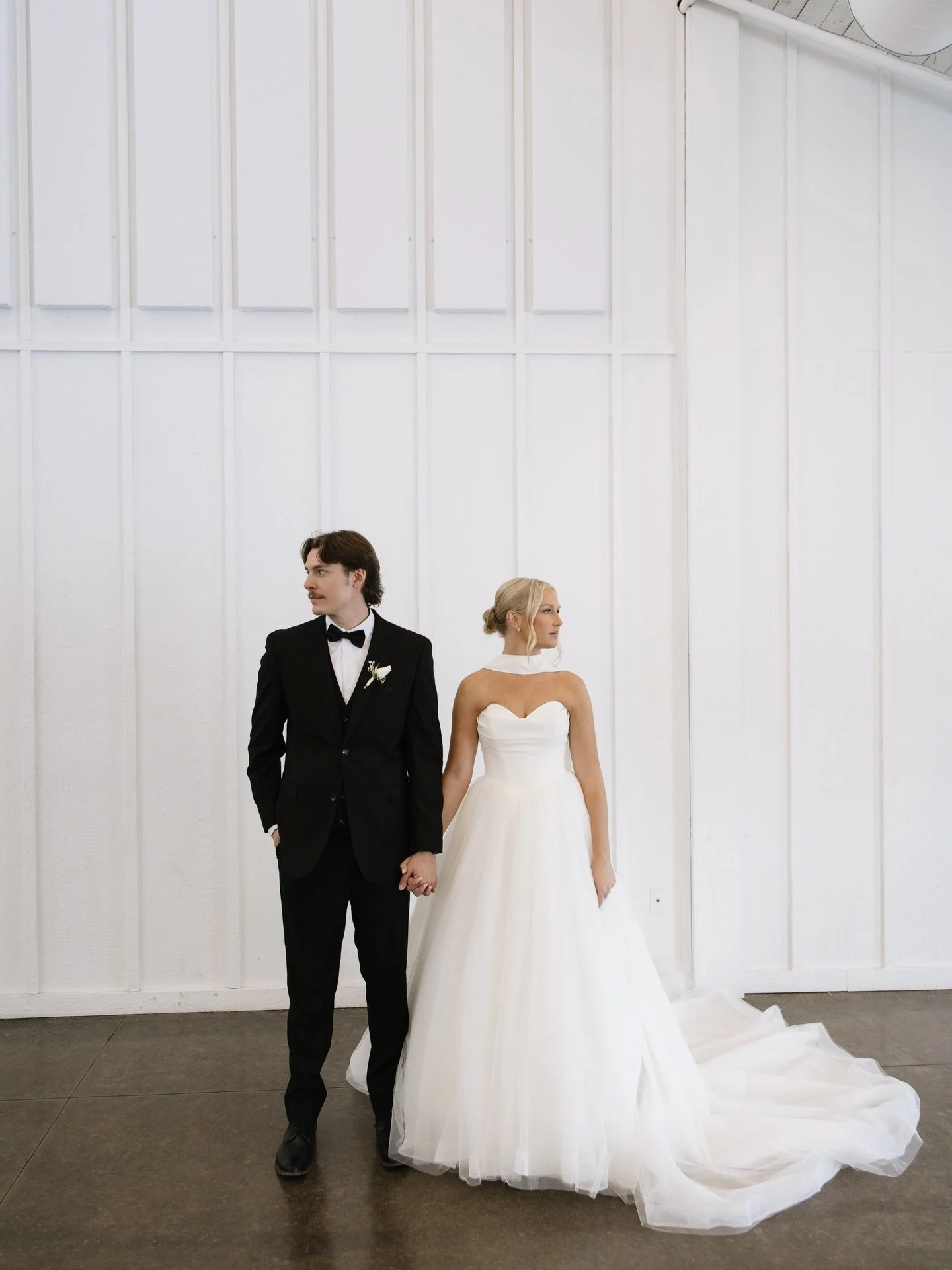 The Savilles 🤍🕊️

Started off the 2026 wedding season this weekend with the Savilles. Such a beautiful day surrounded by their closest friends and family members 💌

#2026wedding #fargoweddingphotographer #thepines #northdakotaweddingphotographer #