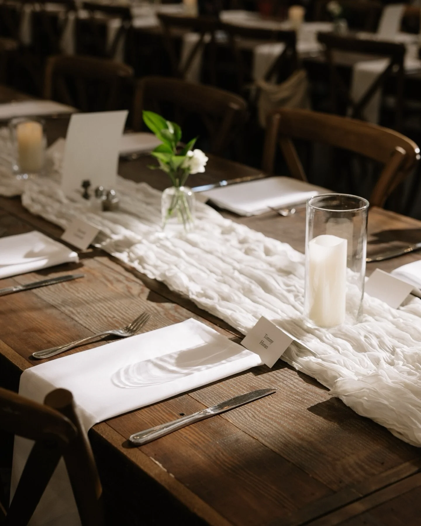 A rainy day, broken up by sunshine at exactly the right time on this beautiful summer wedding 🌞✨

Taken while second shooting for @revelwoodsphoto

#2026wedding #fargoweddingphotographer #thepines #northdakotaweddingphotographer #ndweddingphotograph