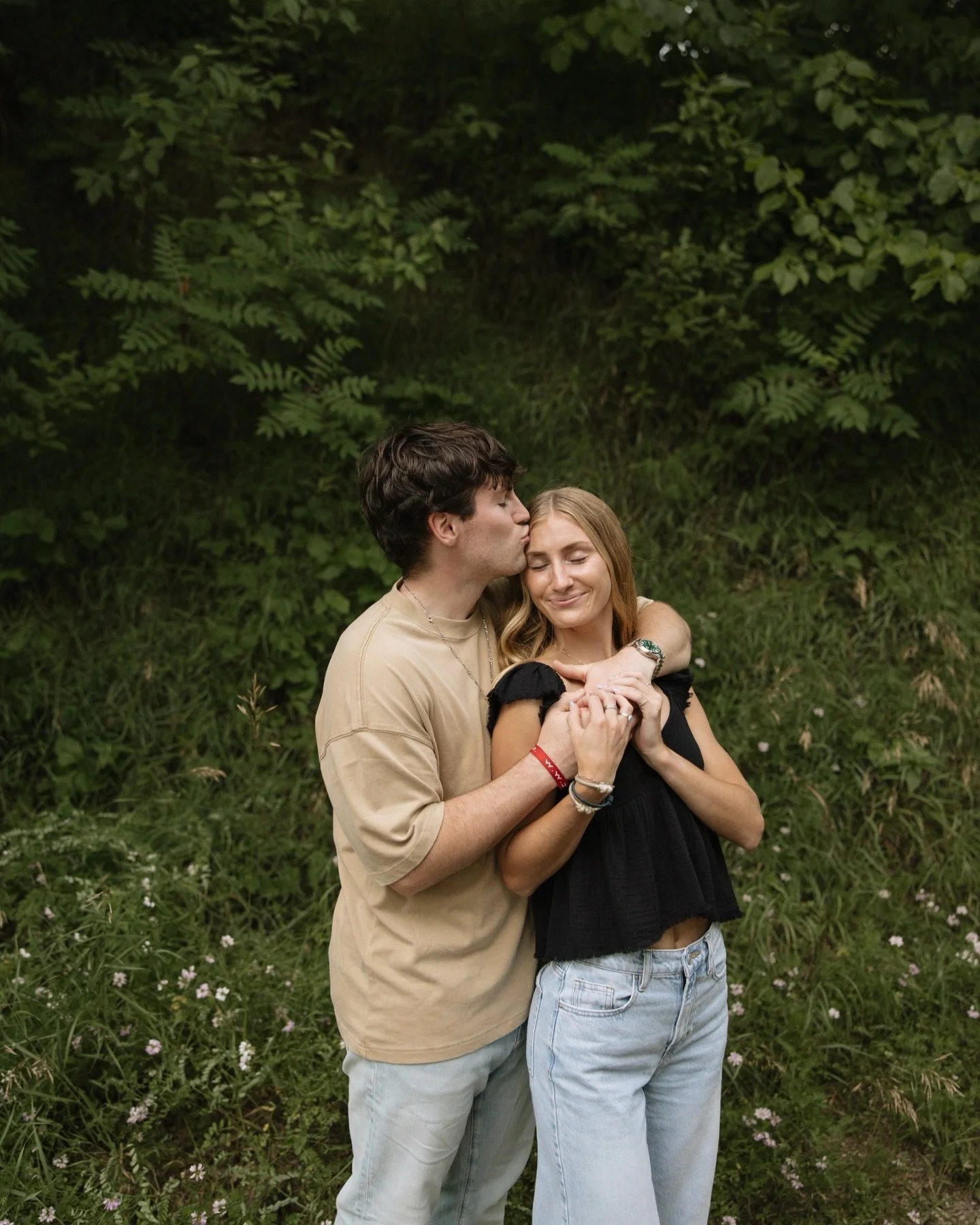 grace &amp; will&rsquo;s session was the perfect example of the calm before the storm. a quiet summer evening, soft light, and the kind of stillness you wish you could bottle up forever. the kind of moments that remind me why i love what i do 🤍

far