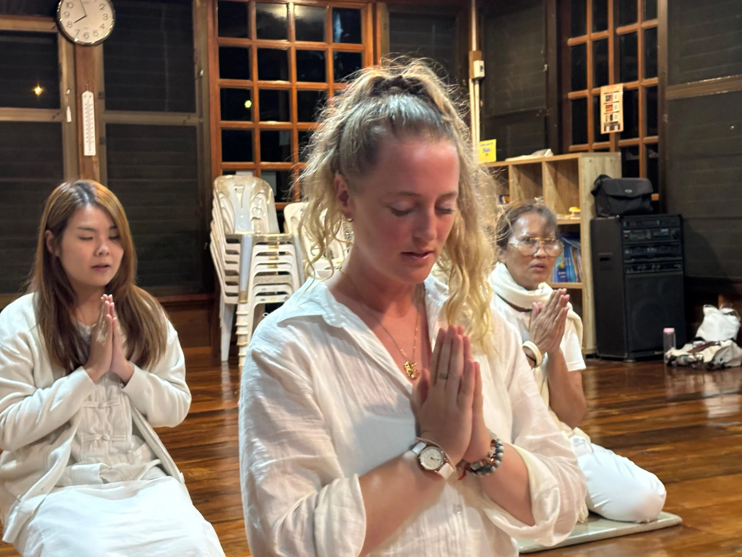 One Year Full-Time Travel: Life Lessons, Family Adventure &amp; Self-Discovery- Emmas Story!