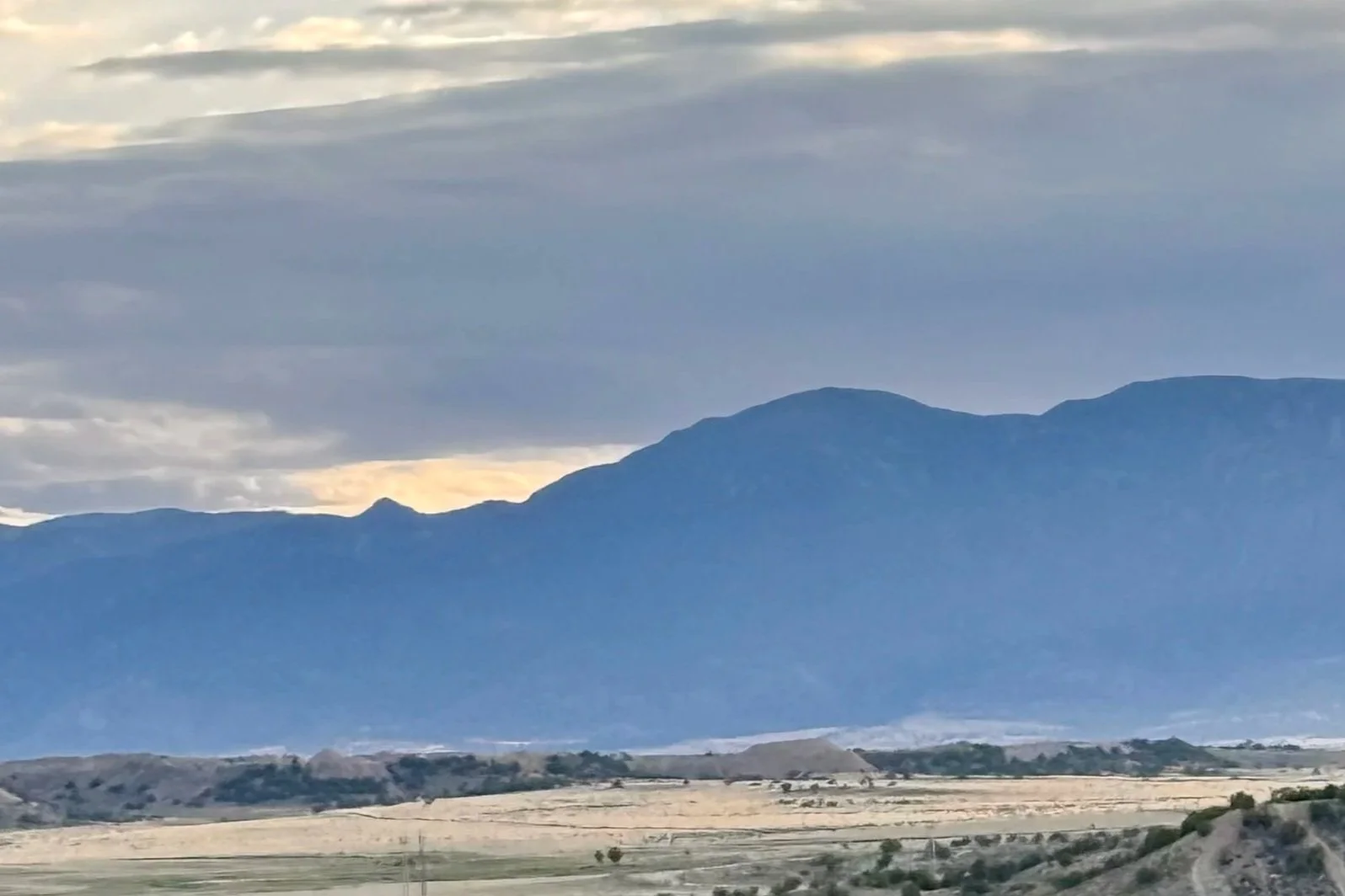 Mountain views from Lost Pond outdoor wedding venue near Colorado Springs Colorado.