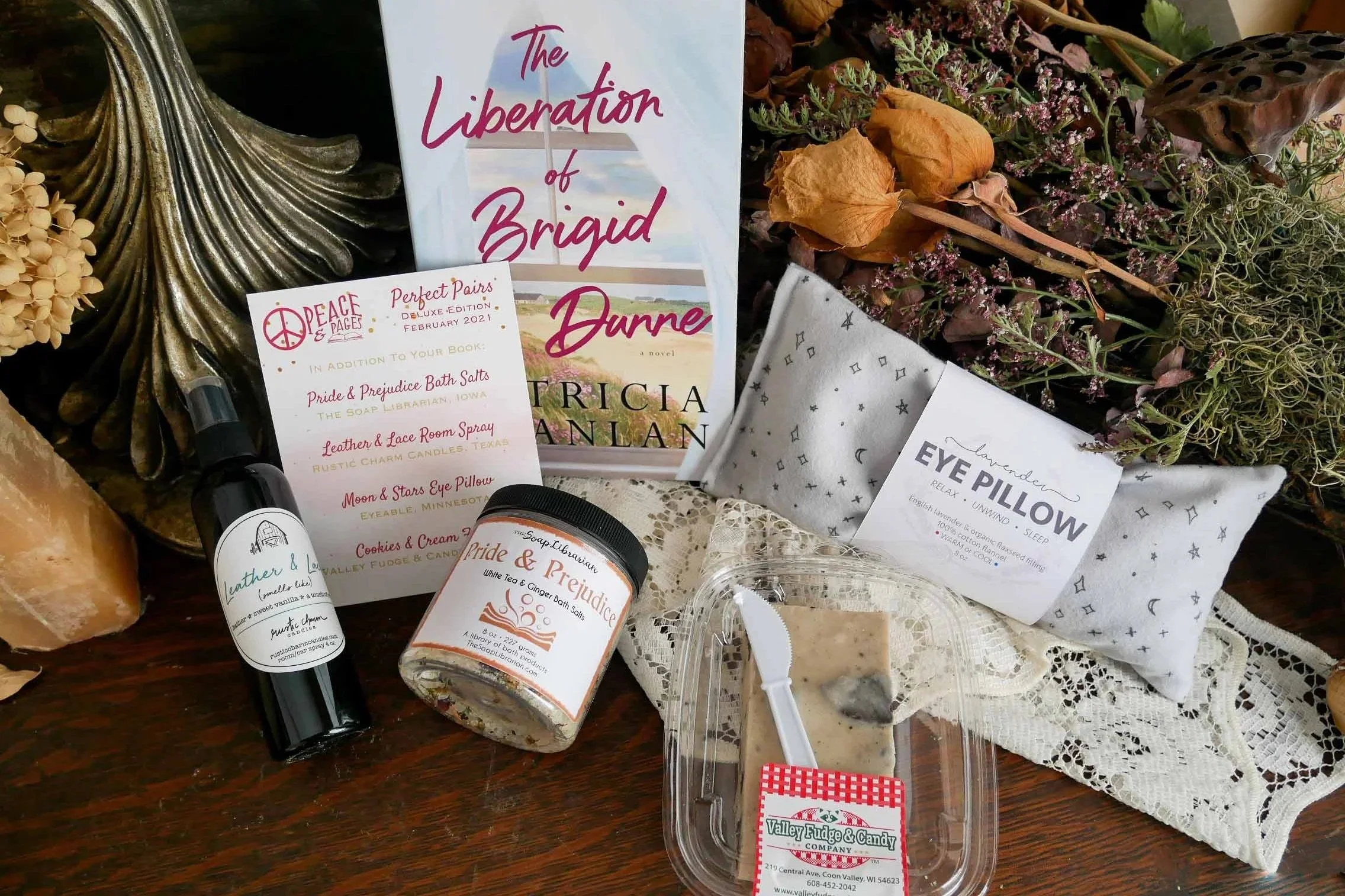 Subscription Boxes for Readers