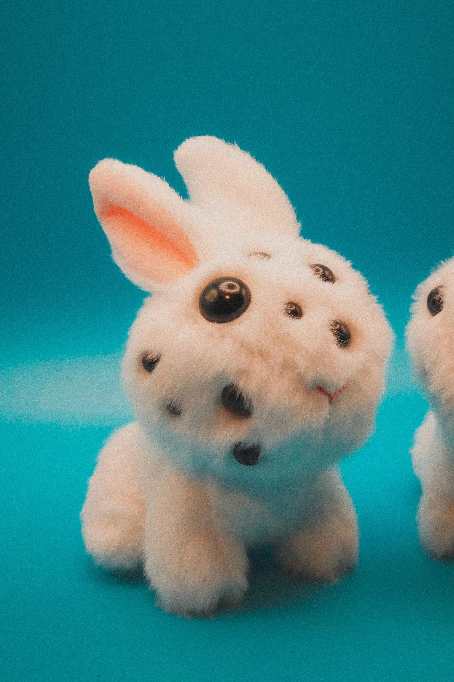 This creepy bunny keychain is the perfect blend of cuddly and cursed. Handcrafted with faux fur and multiple hand-sewn safety eyes, each bunny exudes a unique, unsettling charm. Available in various colors, it’s an ideal accessory for those who appre