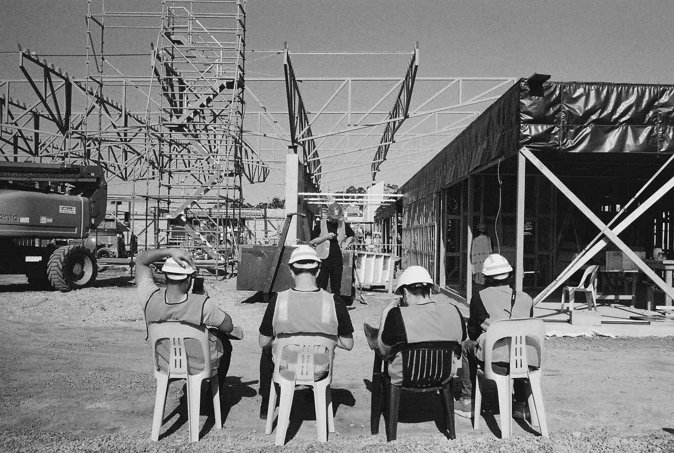 00c4ca7f-8ba2-40d6-875d-e8f6d852408e copy.jpg