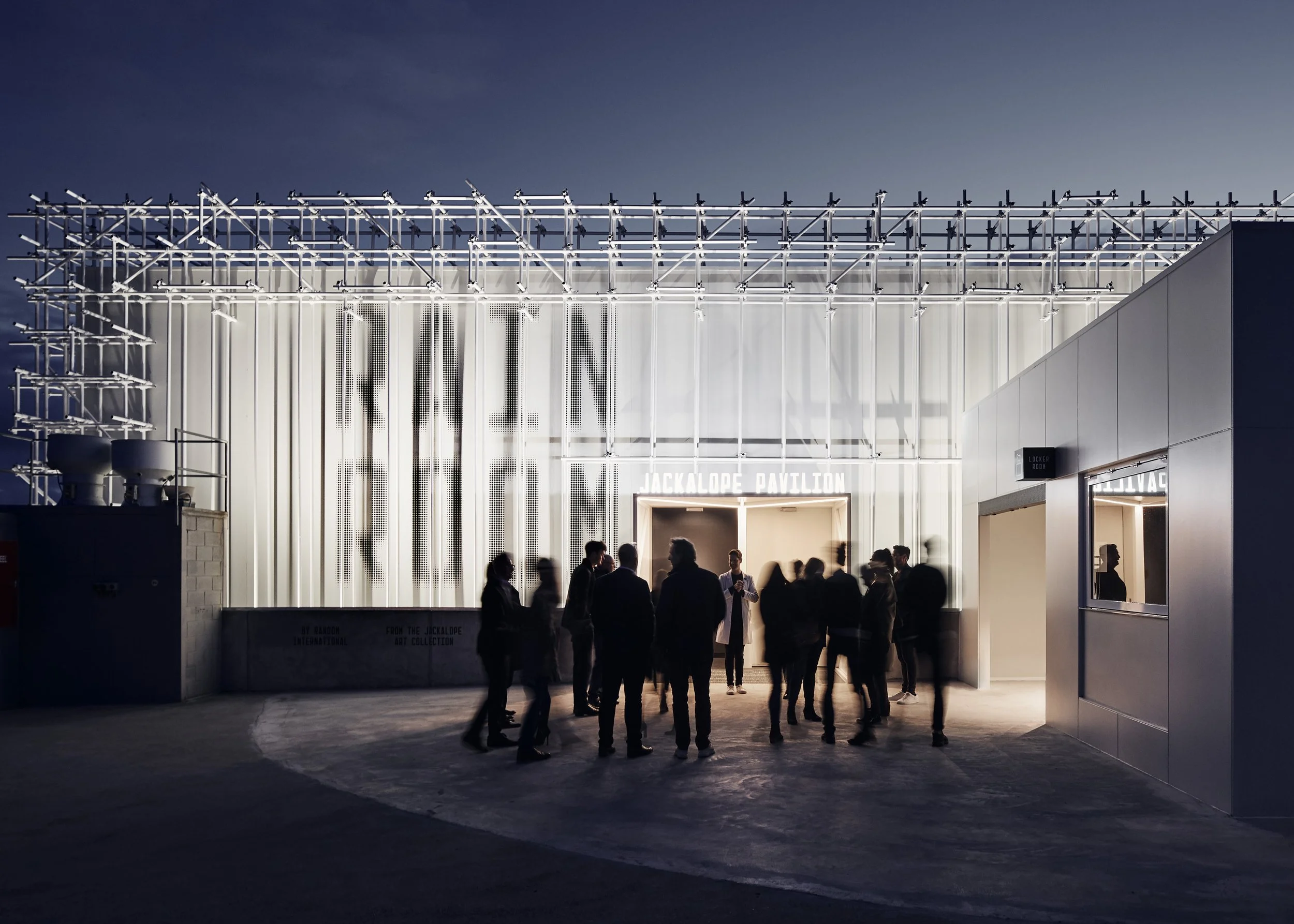 190829 Rain Room 1762.jpg