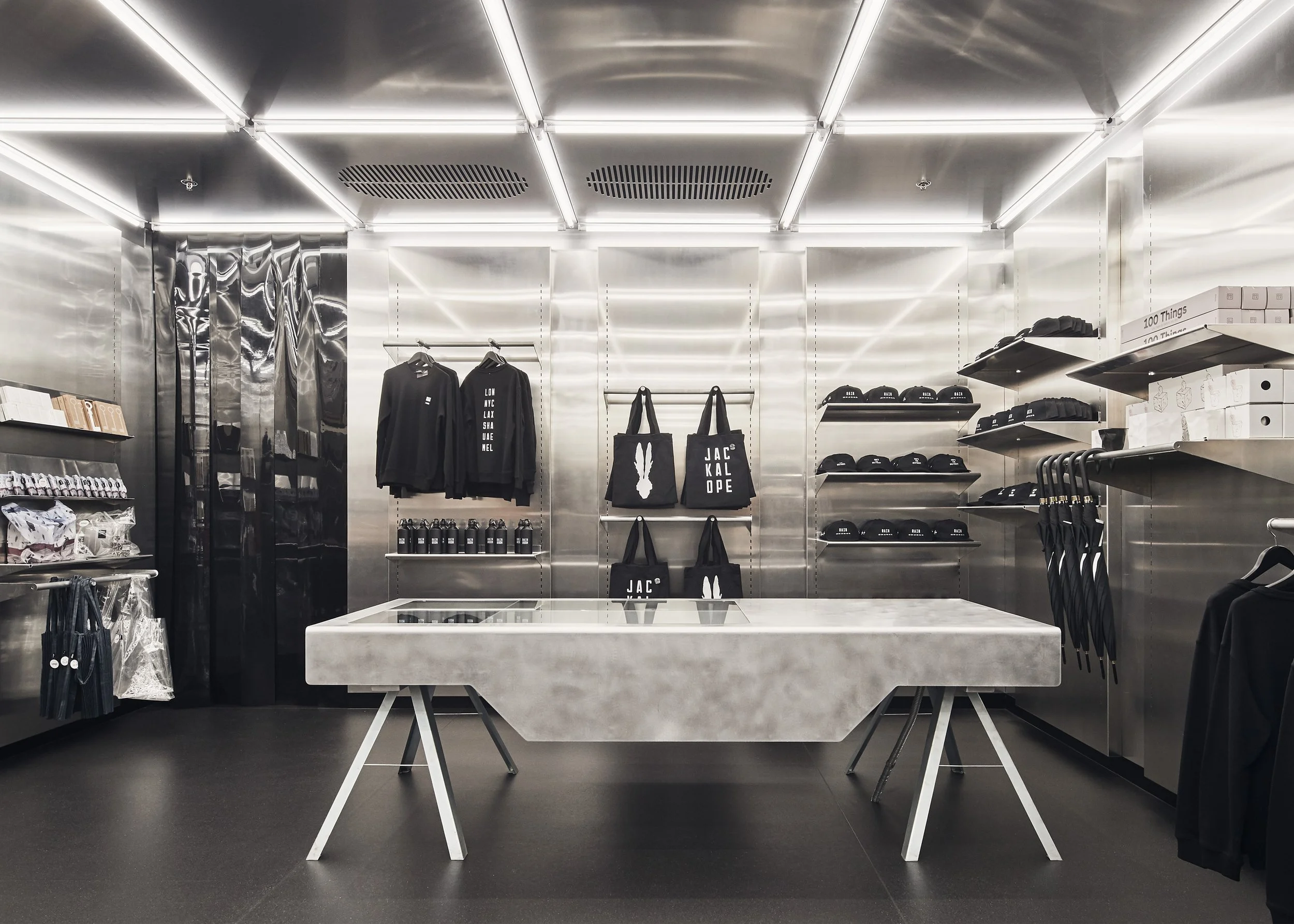 191020 Rain Room 2591.jpg