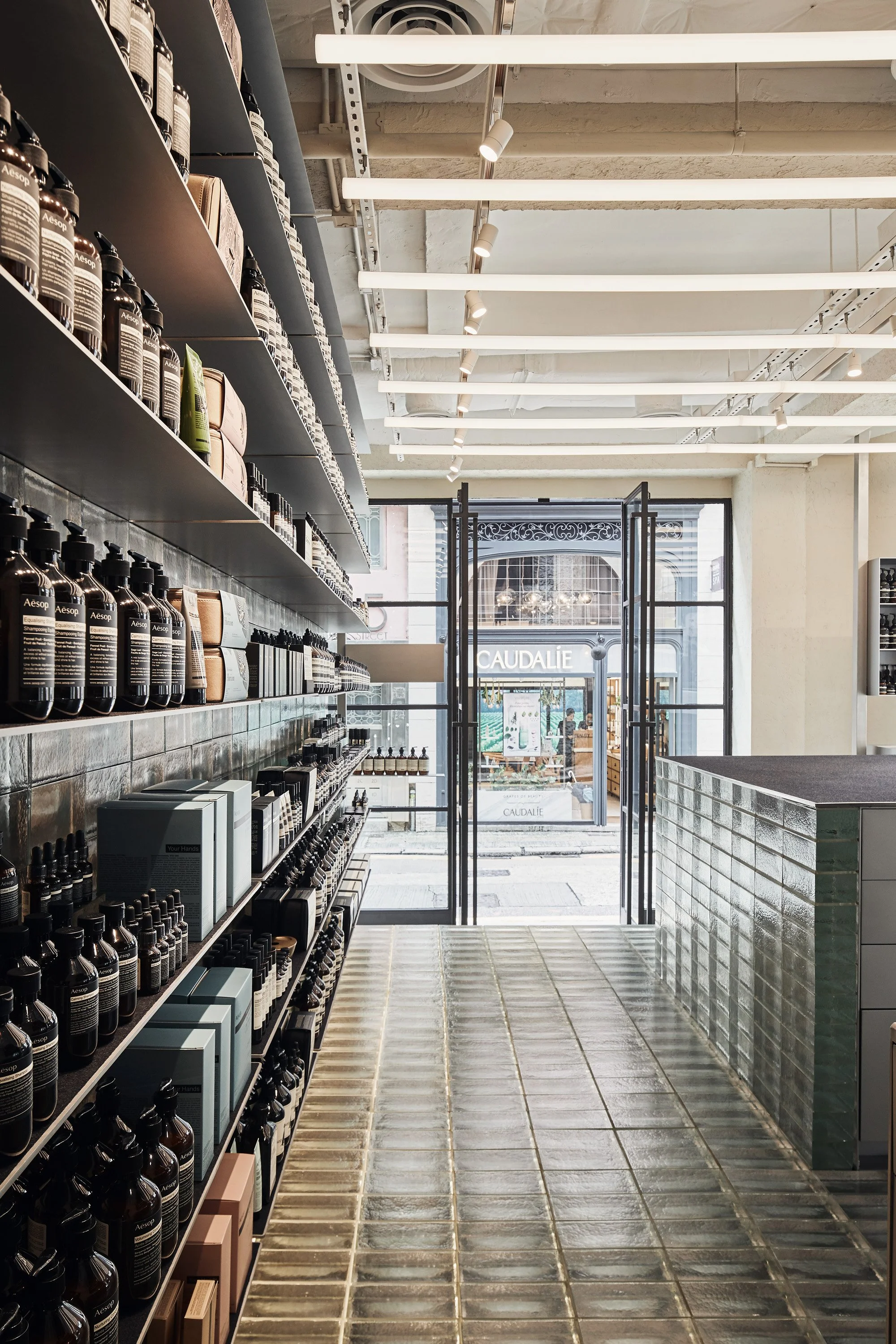 190603 Aesop Gough St 0106.jpg