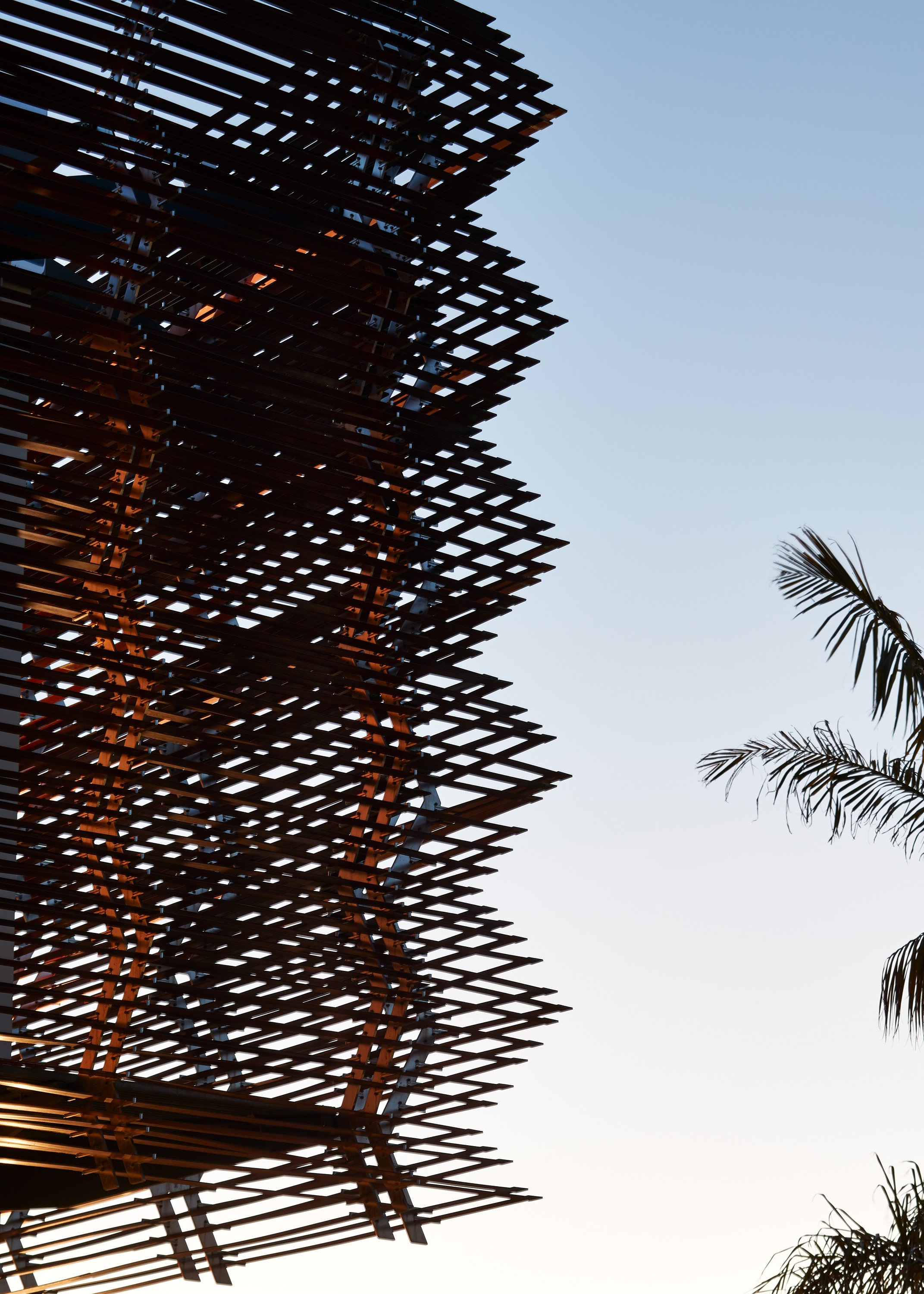 170721 Compound House 1991.jpg