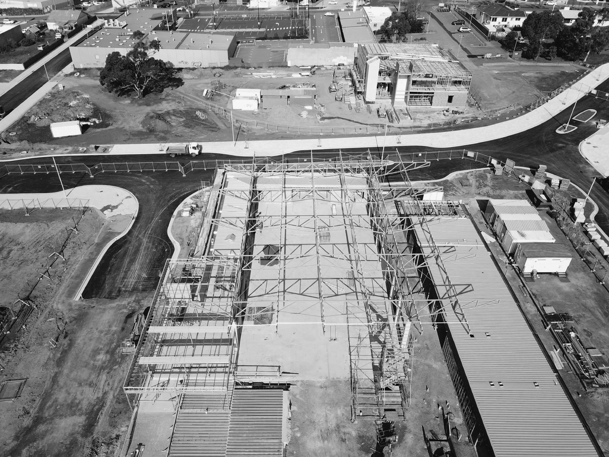 8OmLGBjw (1) copy.jpg