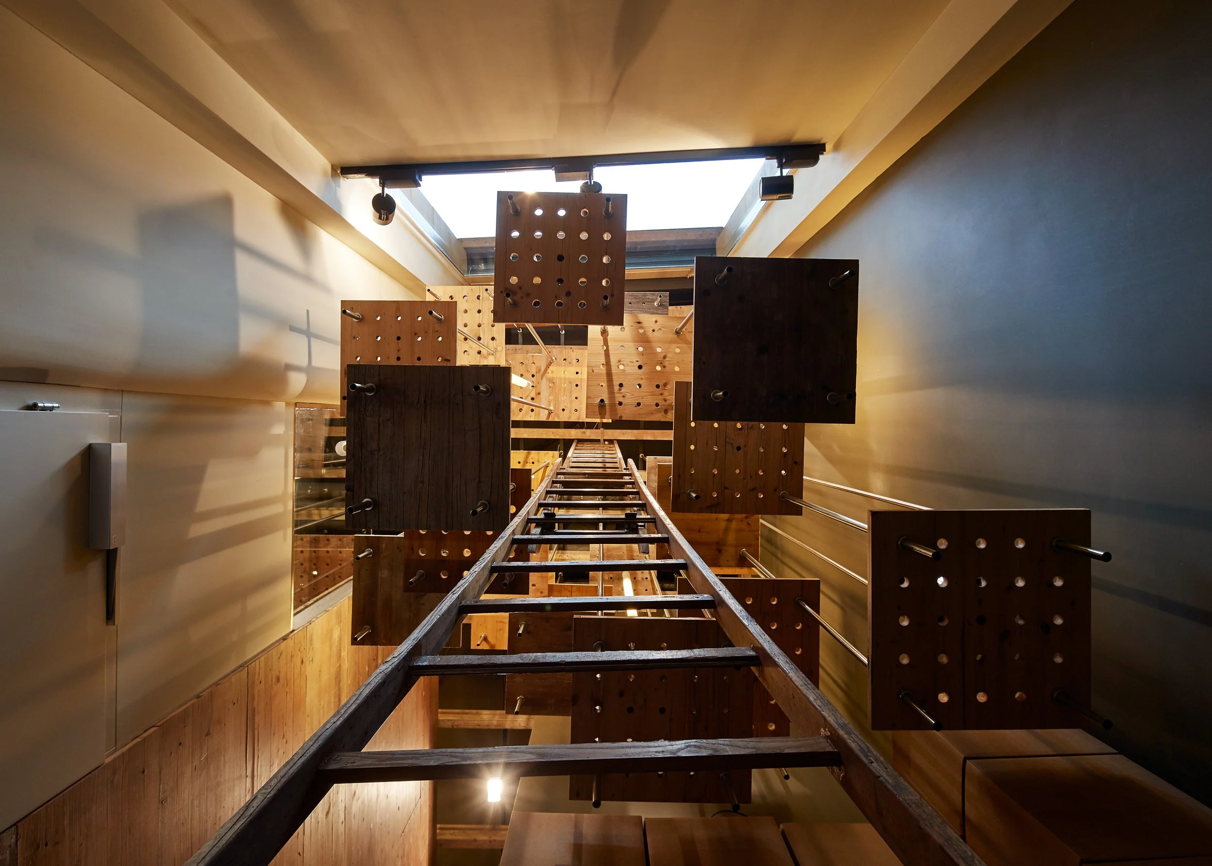 170320 Aesop Oberdorfstrasse 0672.jpg