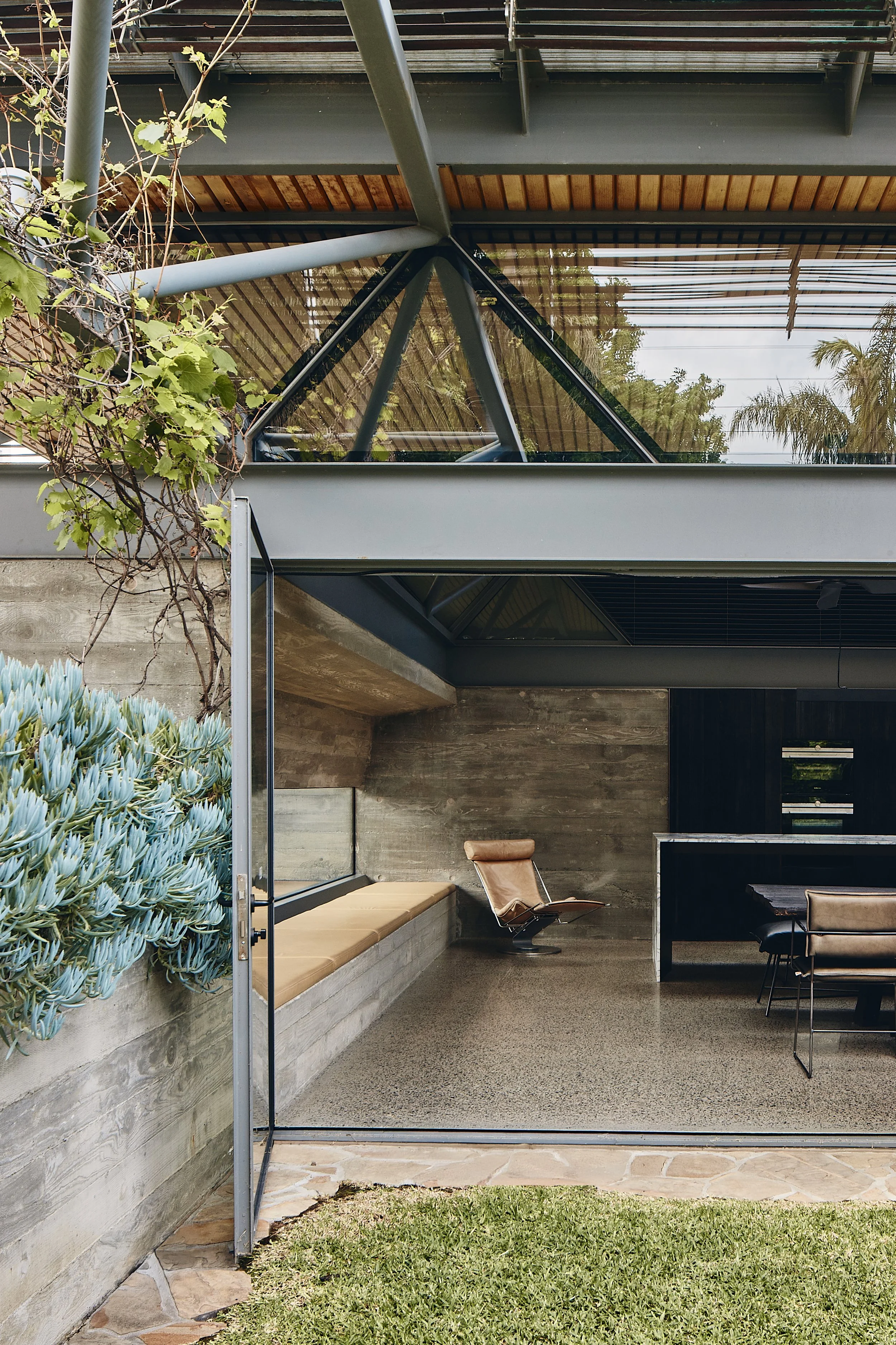 231019 Compound #2 0208.jpg