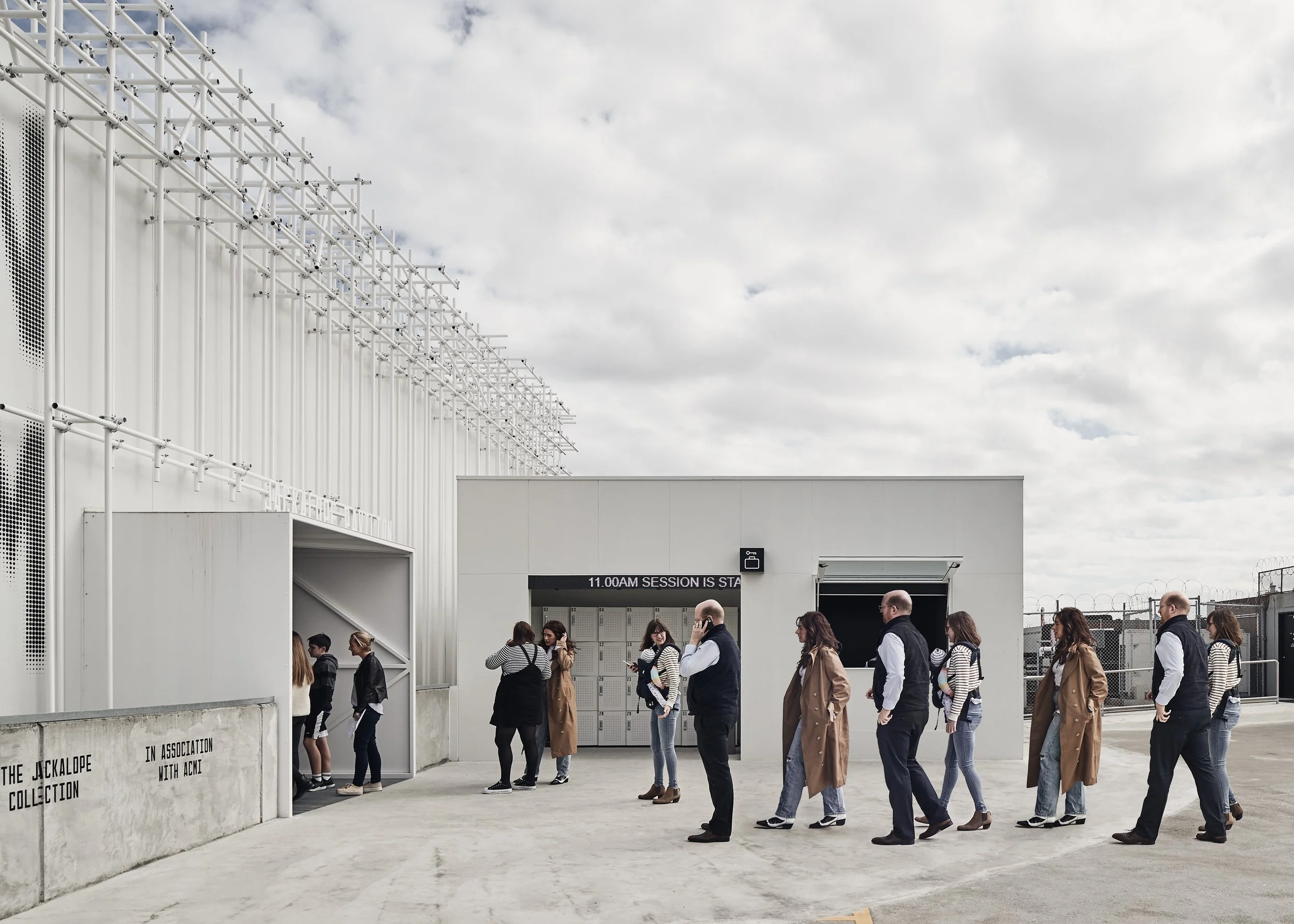 190829 Rain Room 0758_2.jpg