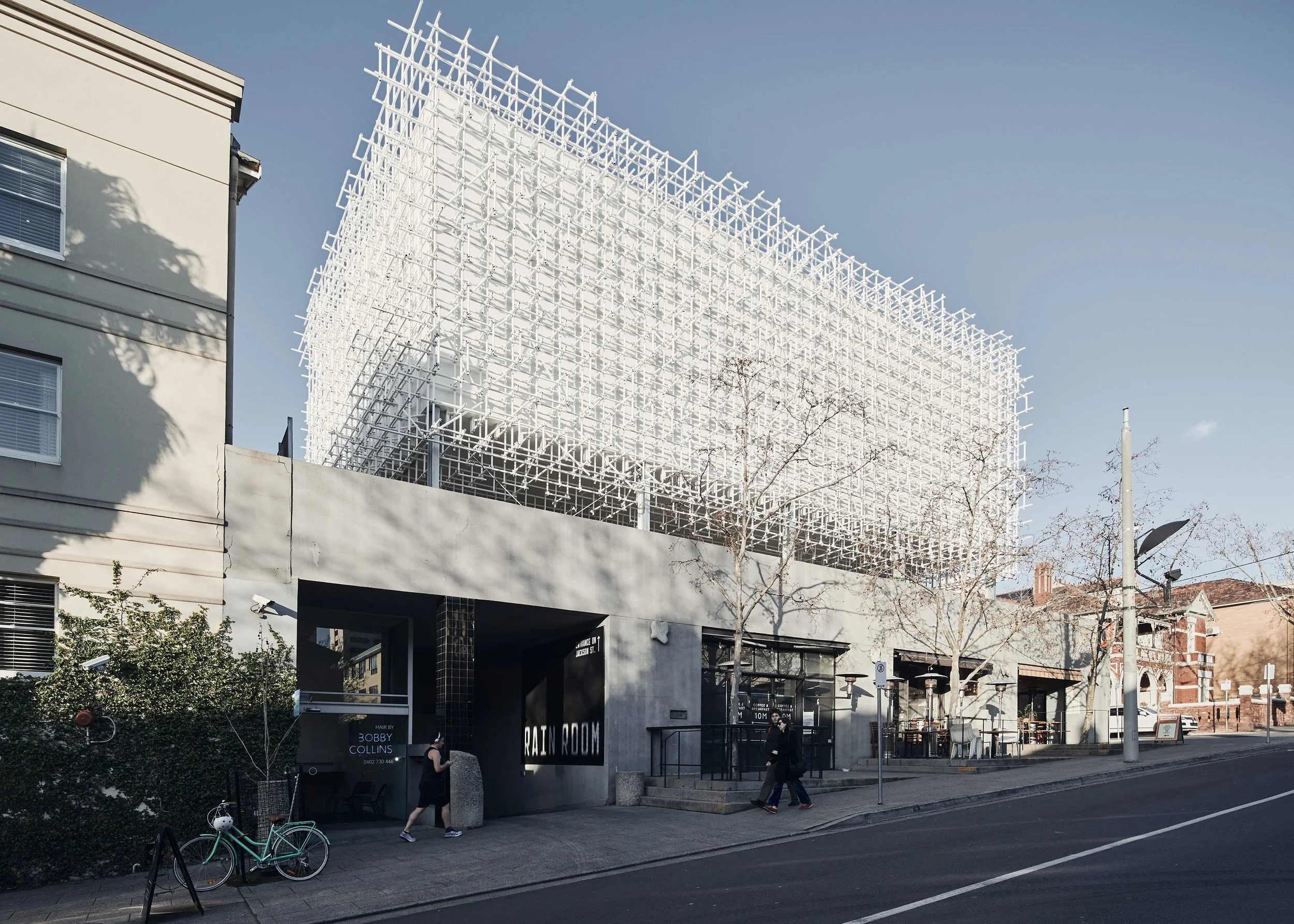 190829 Rain Room 1229.jpg