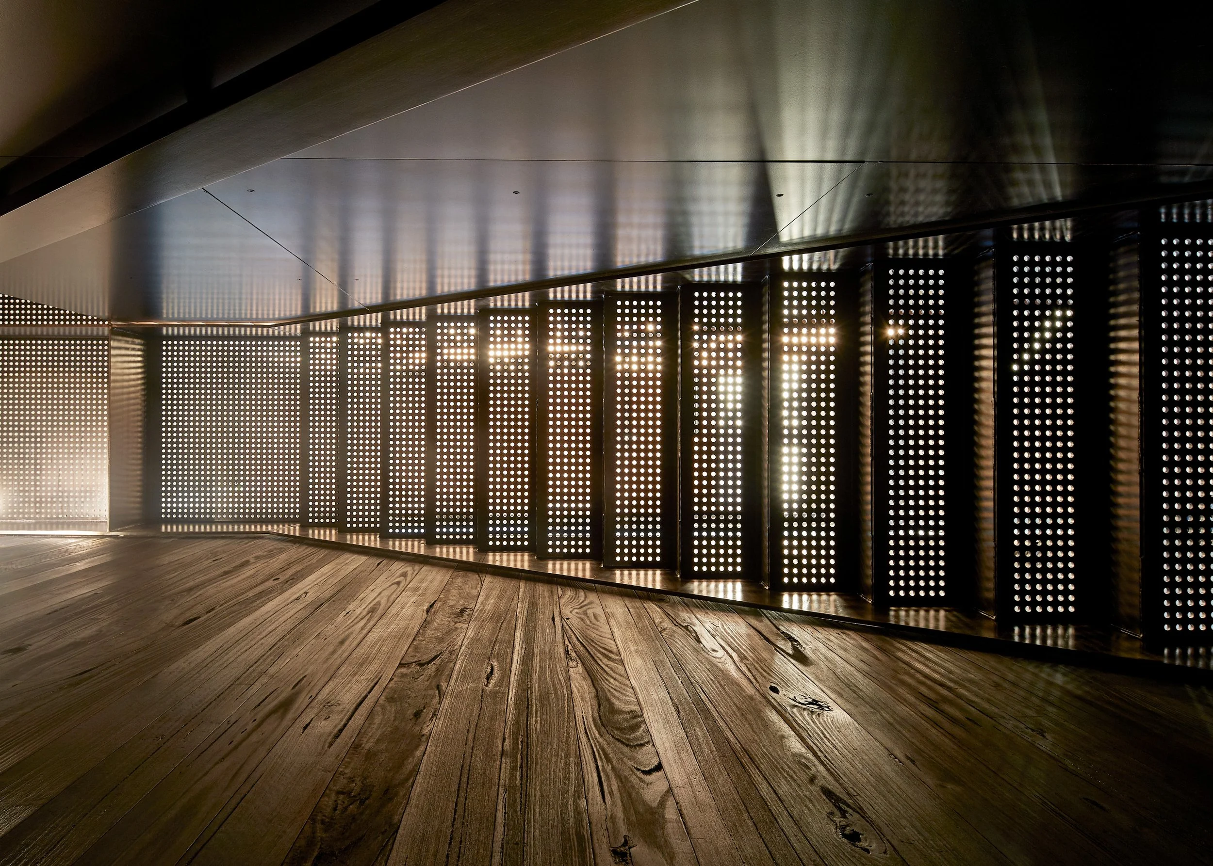 170721 Compound House 1685.jpg