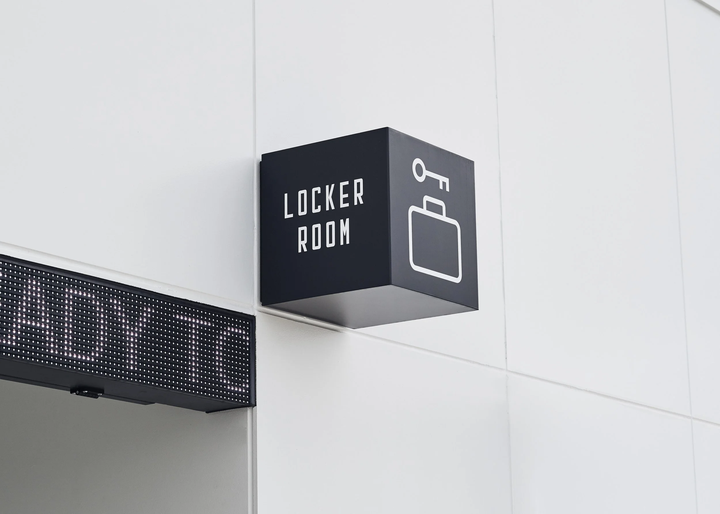 190829 Rain Room 0669.jpg