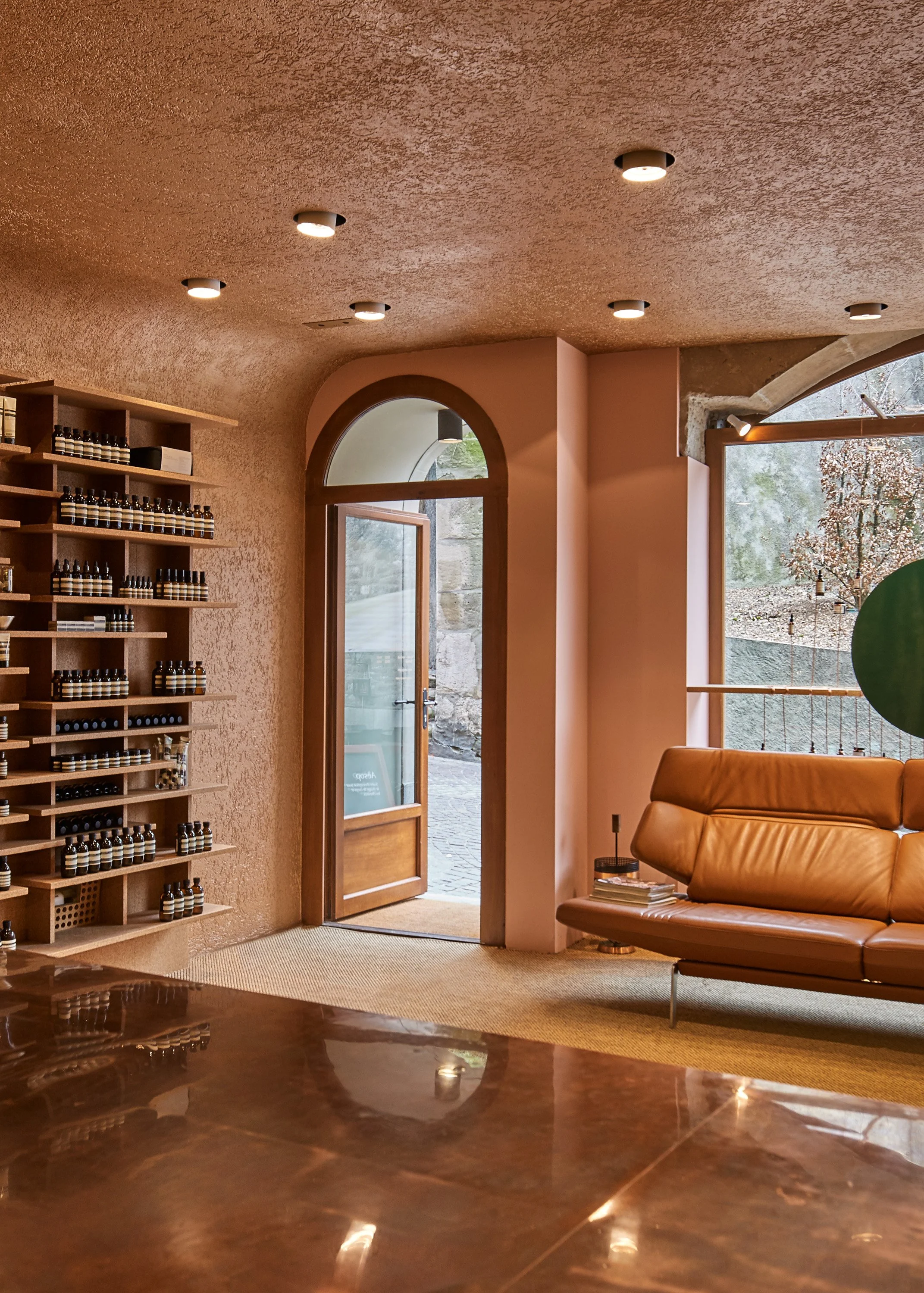 170320 Aesop Geneva 1542.jpg