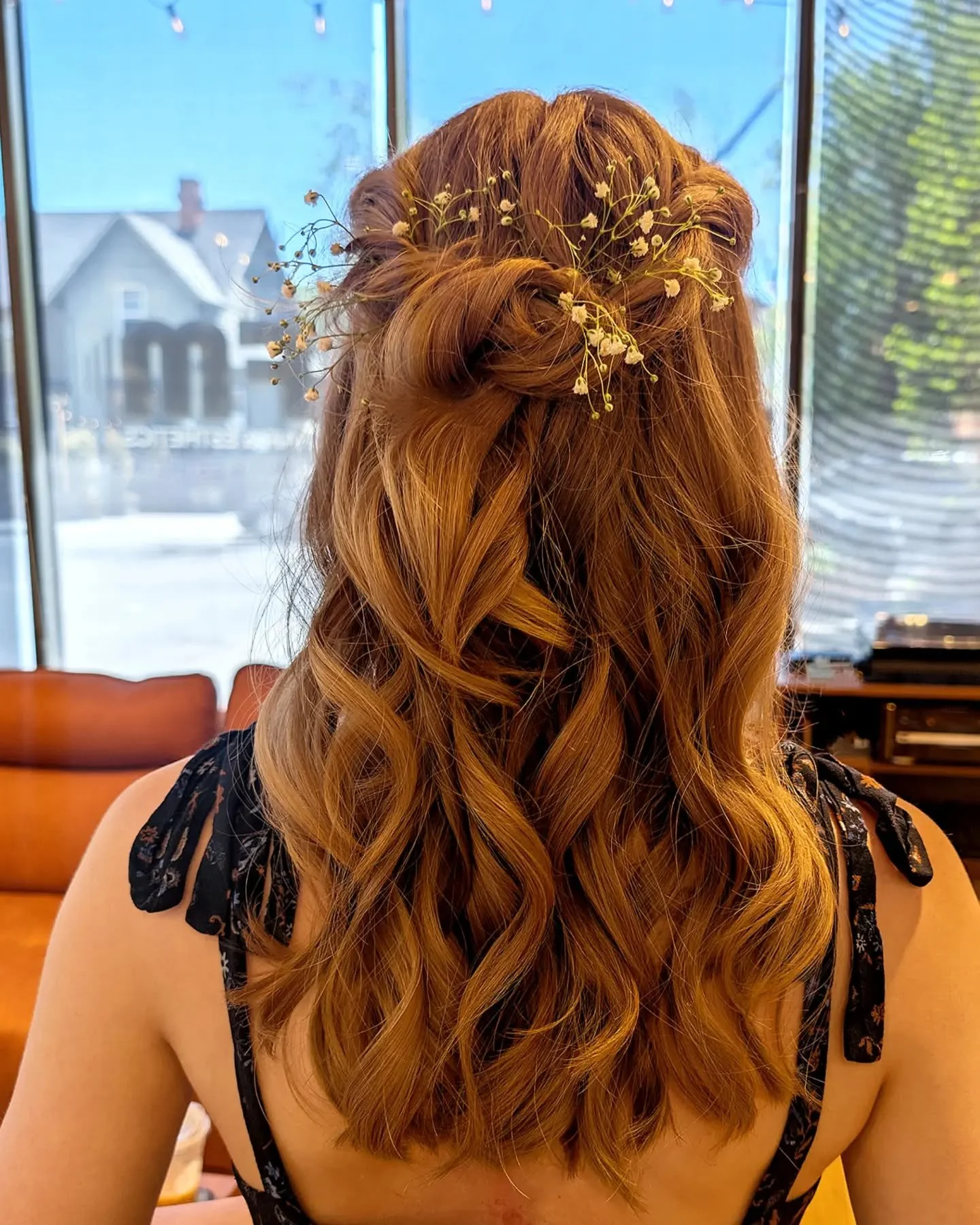The weather is warming and summer is here! That means we've taken our final graduation hair appointments of the 2026 graduating class 🎓

For this grad, we wanted a soft bouncy curl finished with a floral twist 

It's time to get your hair summer rea