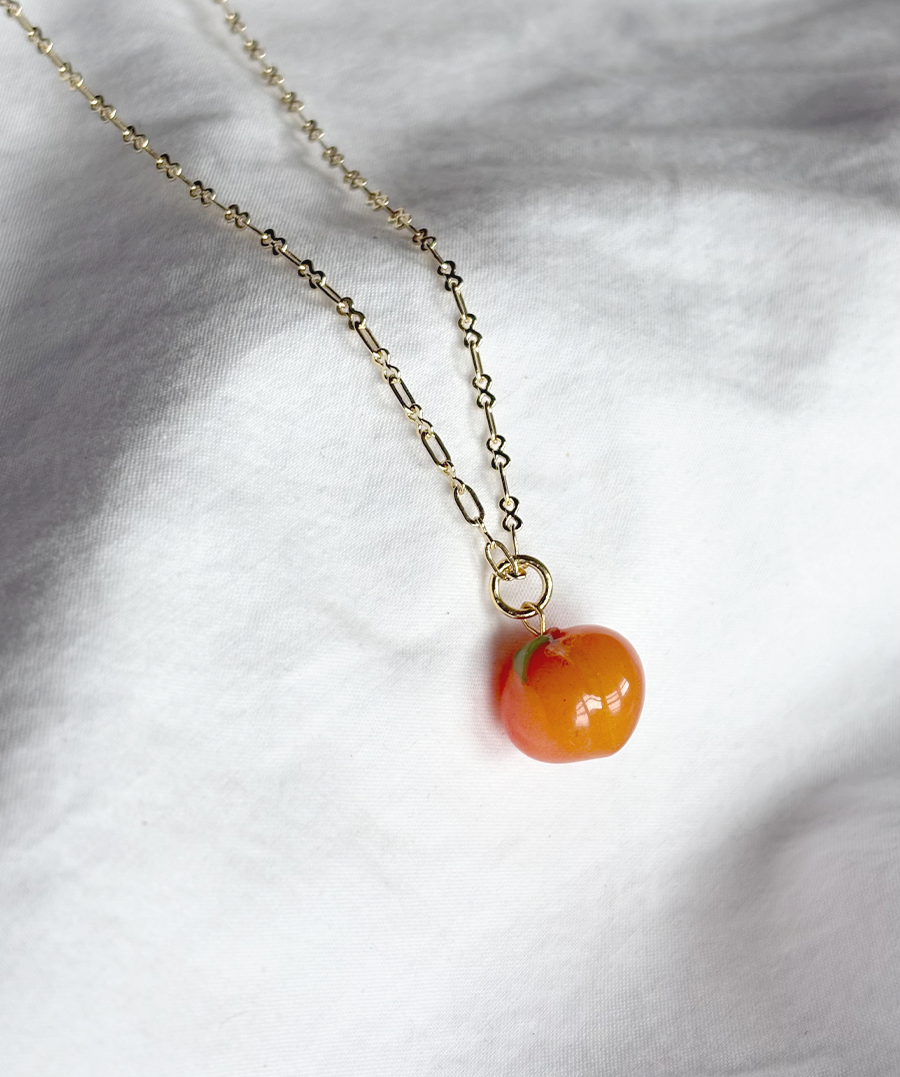 peachnecklace.png