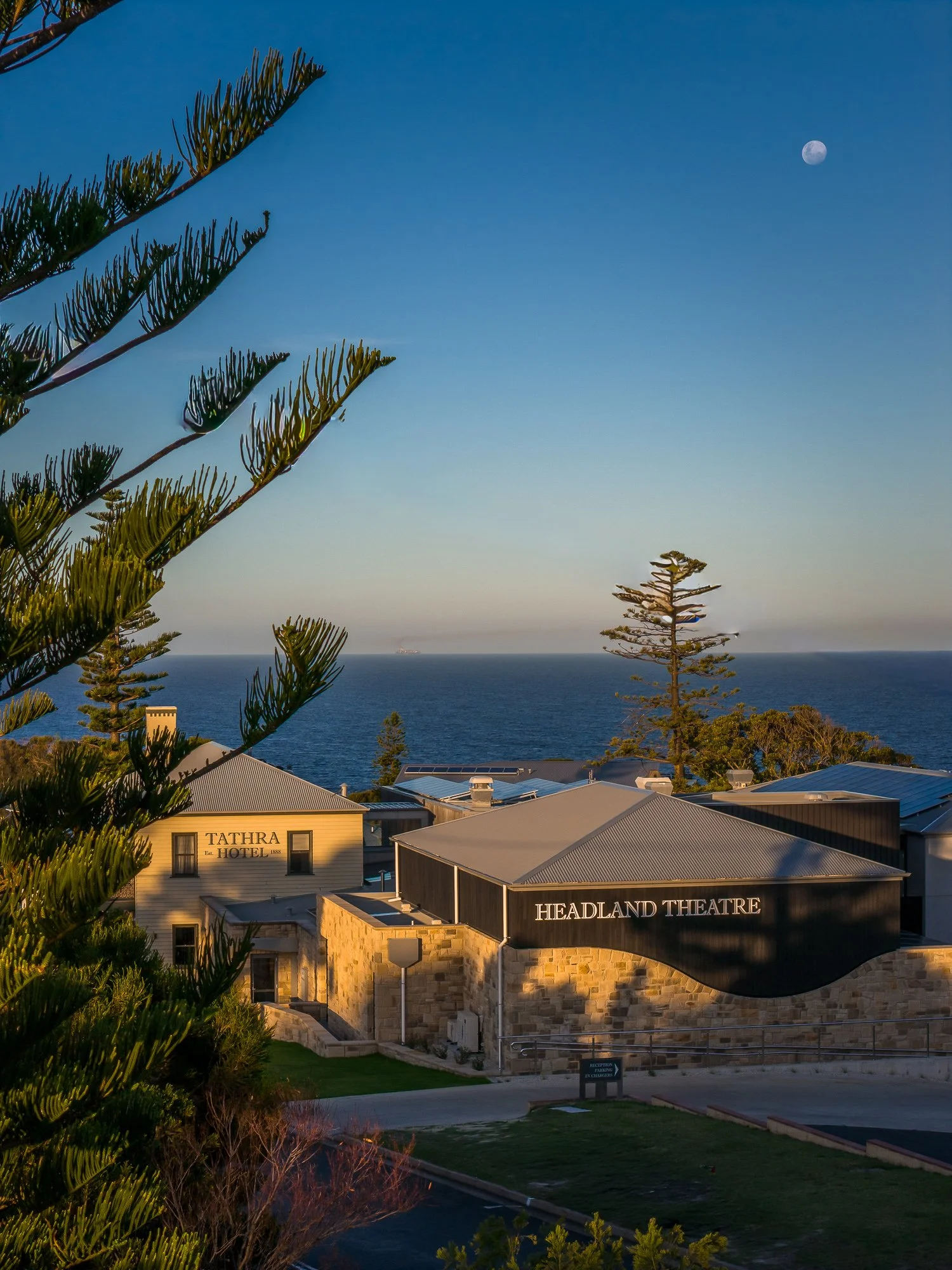 Headland Theatre_Exterior_David Rogers Photography--13.jpg