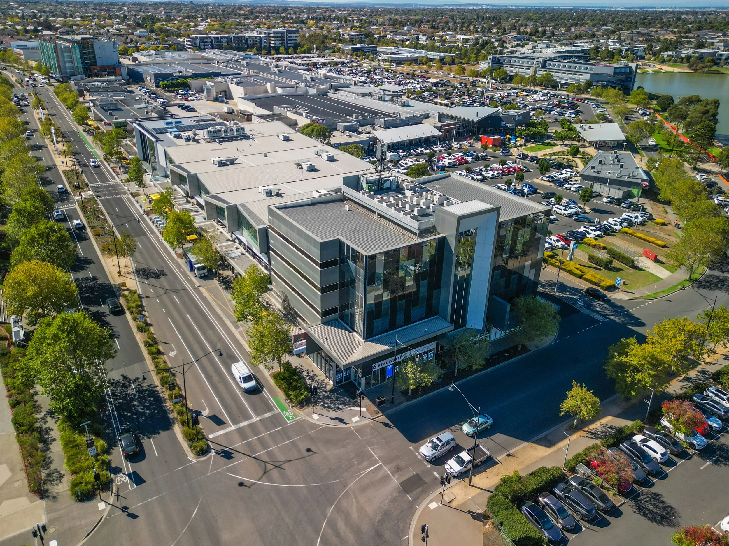08_trend-centralblvd-facade-3EDIT.jpg