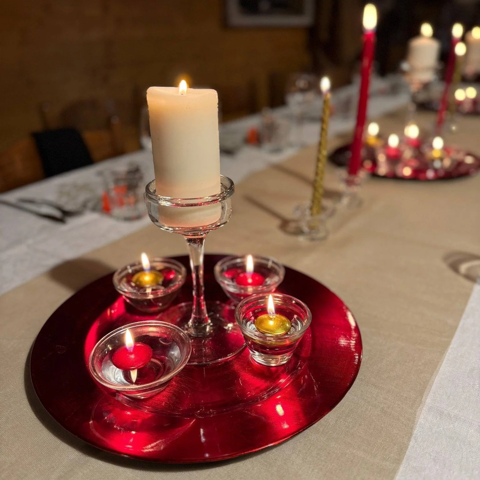 🎄 𝐁𝐮𝐨𝐧 𝐍𝐚𝐭𝐚𝐥𝐞 𝐝𝐚𝐥 𝐂𝐞𝐧𝐭𝐫𝐨 𝐀𝐧𝐢𝐝𝐫𝐚 🌿

Che questo Natale sia un tempo di ascolto, di silenzio buono e di piccoli gesti che scaldano.
Un tempo per rallentare, guardarsi intorno e riconoscere ci&ograve; che conta davvero: le rela