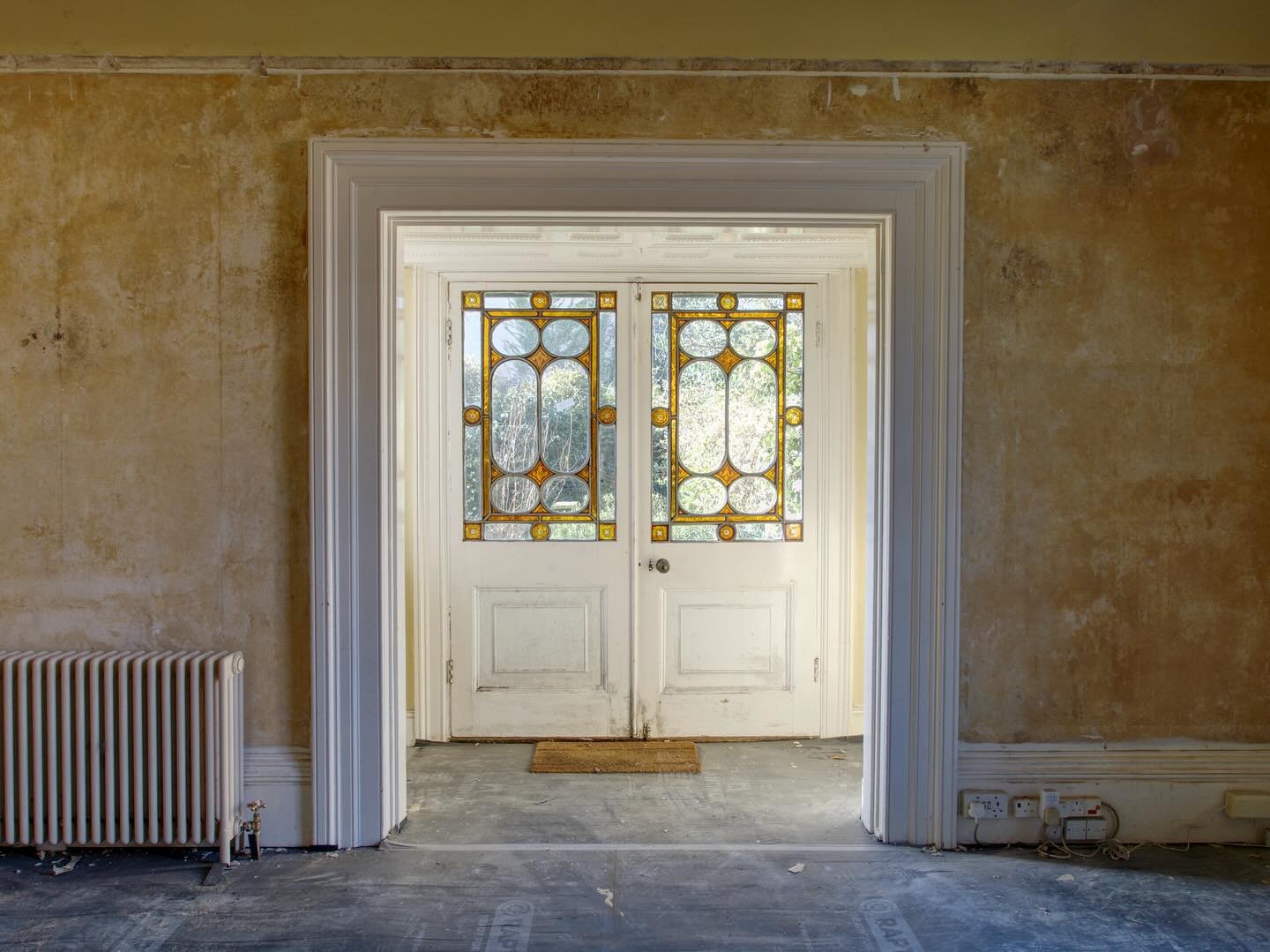 We&rsquo;re getting back to brick on this stunning grade 2 listed building in Manningtree&hellip;. Initially working with our client on our pre-construction service we were able to identify the key challenges, develop the scope of works, specificatio