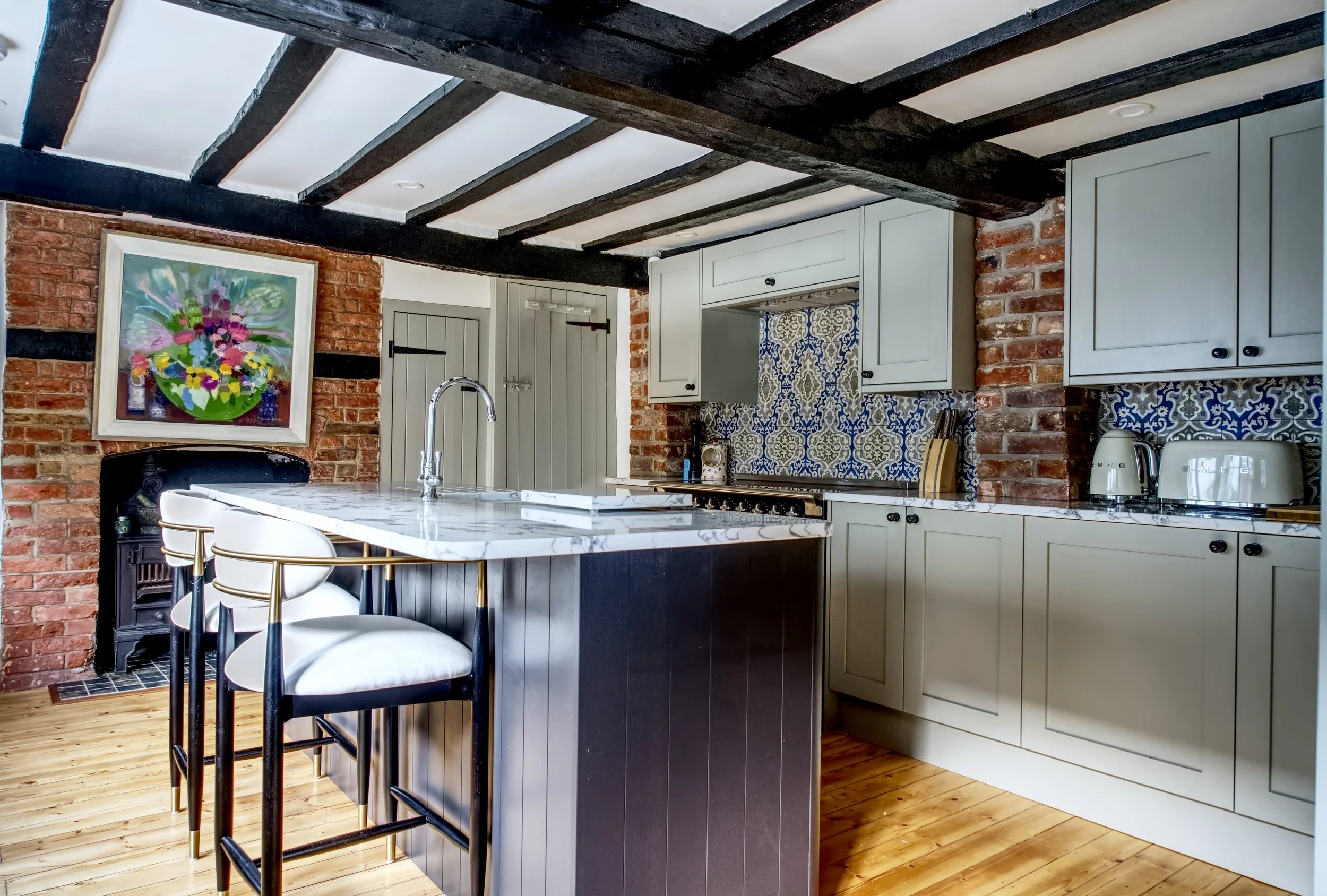 Project Nine - Mannintree 23 - Full Kitchen.jpg