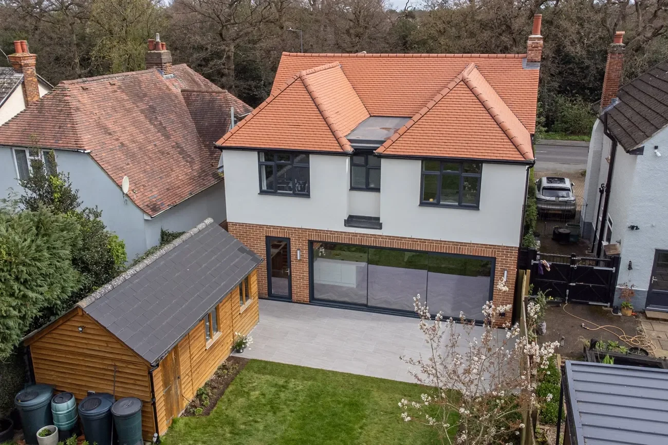 Straight Road PROPERTY RENOVATION