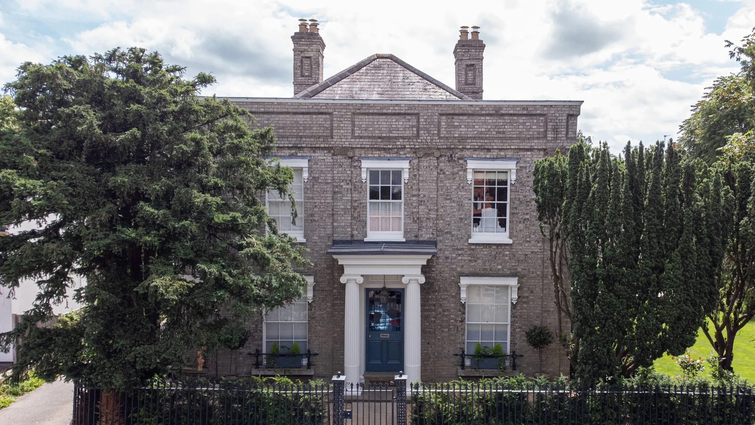 DORSET HOUSE RENOVATION