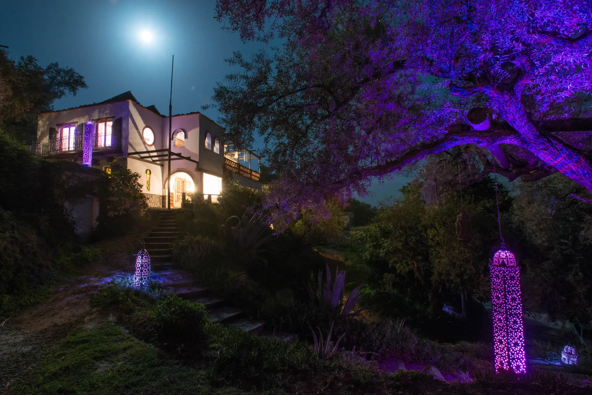 House of Light by night.jpg