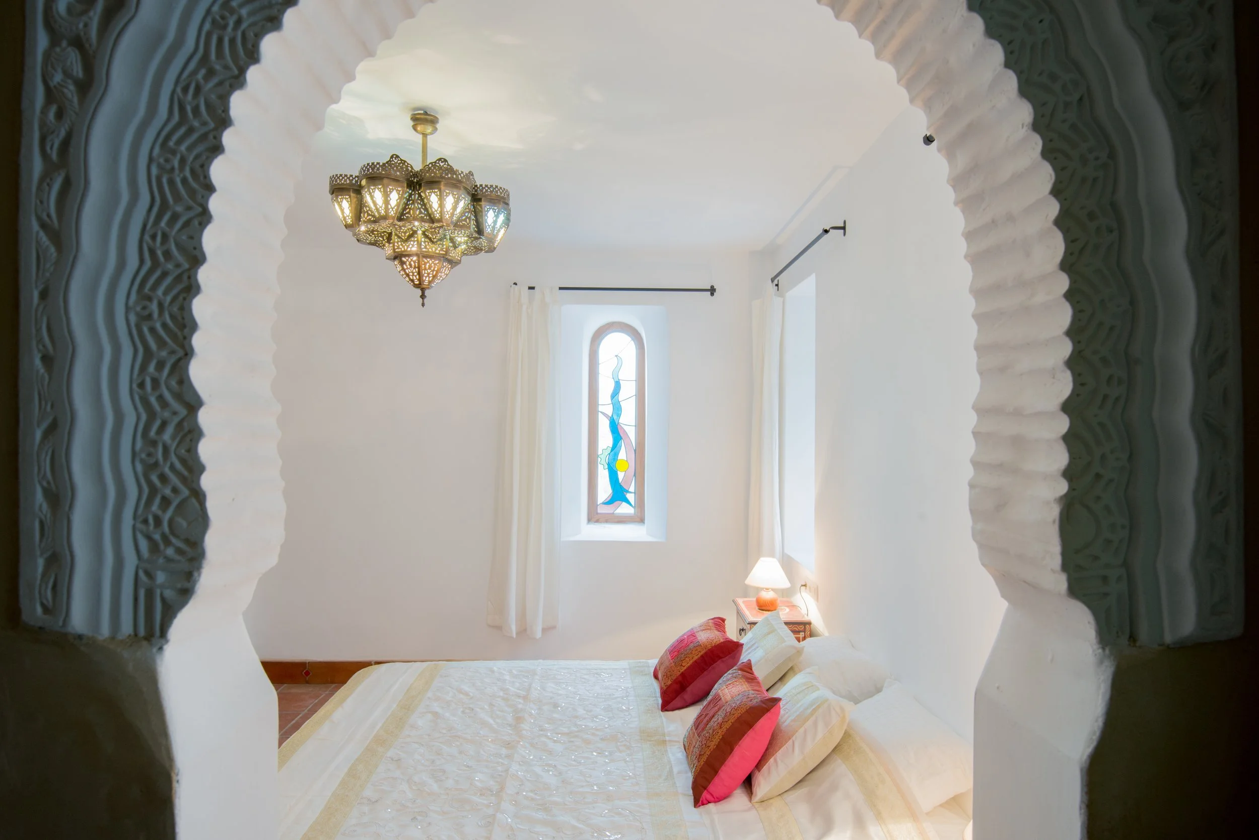 Sunkiss Yoga Retreats in Spain blend yoga and meditation in Spain, sound baths, and Mediterranean meals for a truly soulful escape. Join a Spanish Yoga Retreat or Sound Healing Retreat Spain and experience deep wellness, rest, and connection.